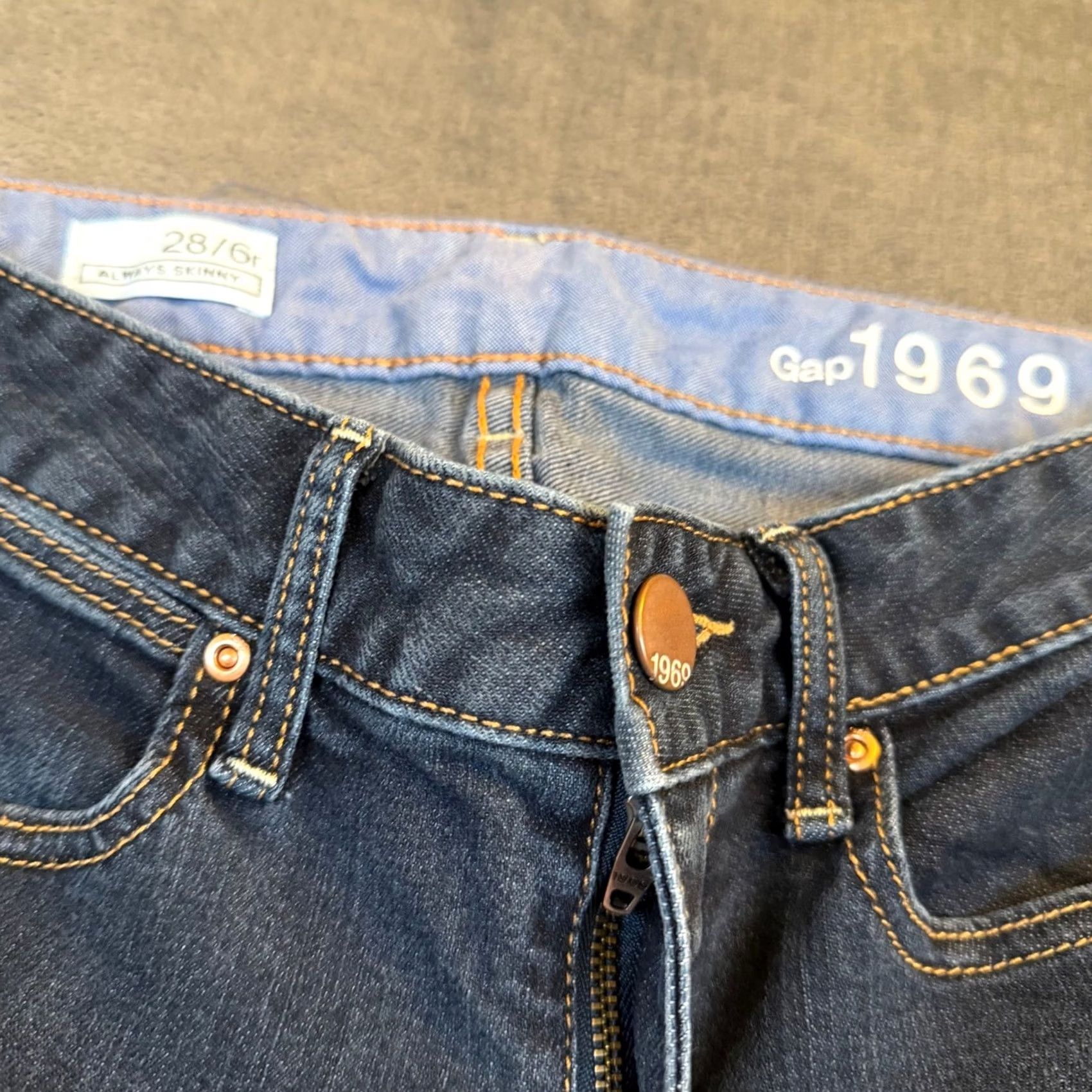 Gap Gap 1969 Always Skinny Jeans Womens 28/6 Regular Blue Dark Wash Stretch Denim 5-Pocket Logo Pockets Zip Fly Size 28" / US 6 / IT 42 - 5 Thumbnail