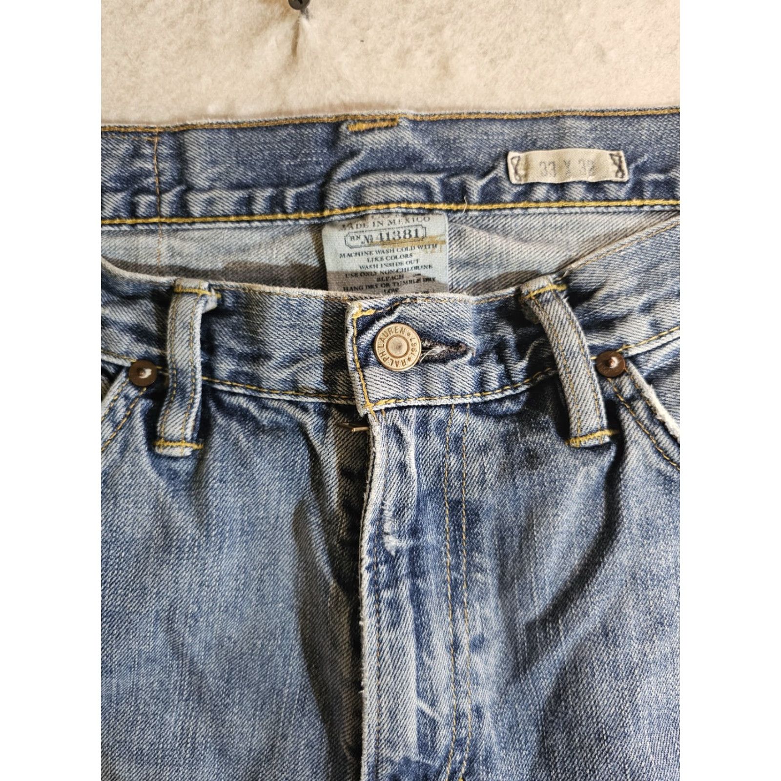 Polo Ralph Lauren VINTAGE Polo Ralph Lauren Jeans Distressed Denim Classic 90s Light Blue Mens Sz 33x32 Size US XS / EU 42 / 0 - 4 Thumbnail