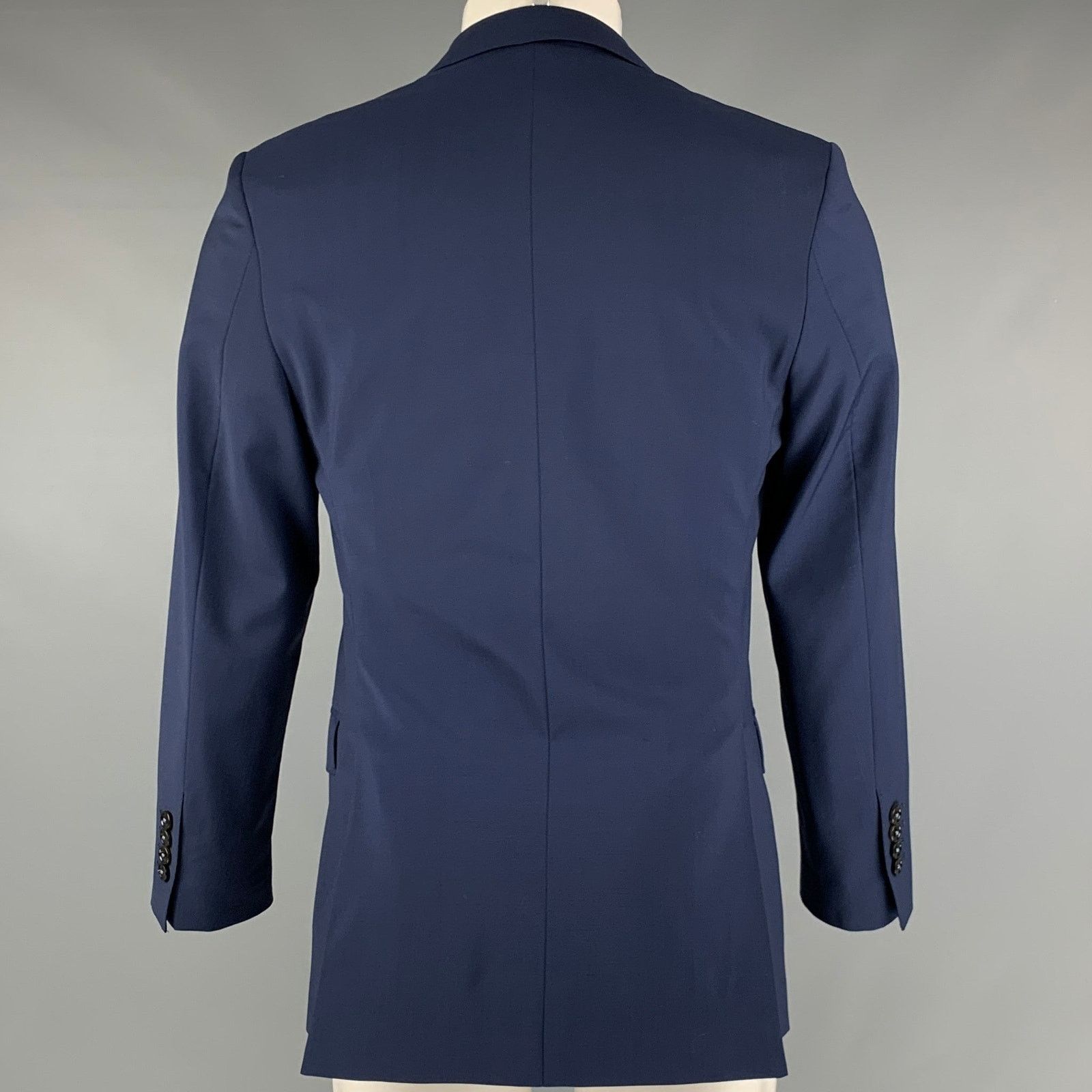 Carolina Herrera Size 38 Navy Virgin Wool Single Breasted Sport Coat Size 38R - 3 Thumbnail