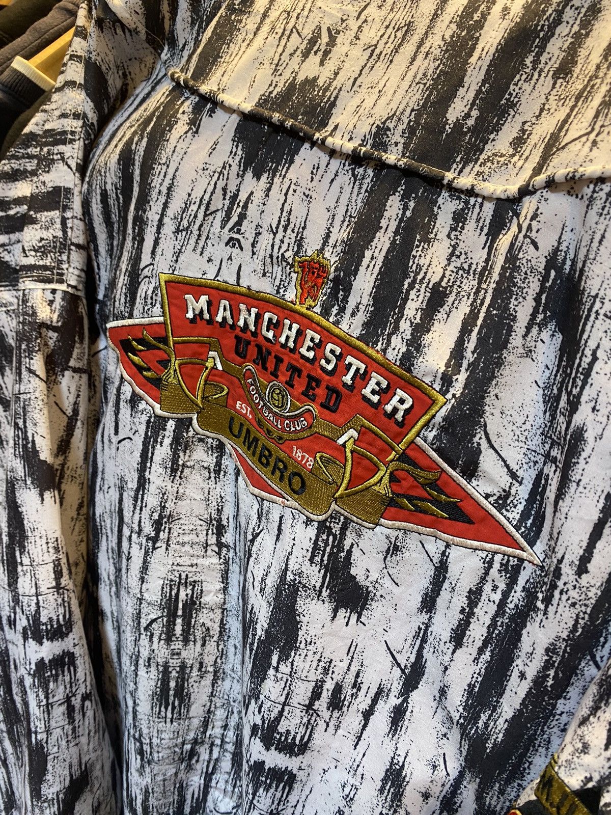 Vintage Vintage Manchester United Track Jacket Size US L / EU 52-54 / 3 - 12 Thumbnail