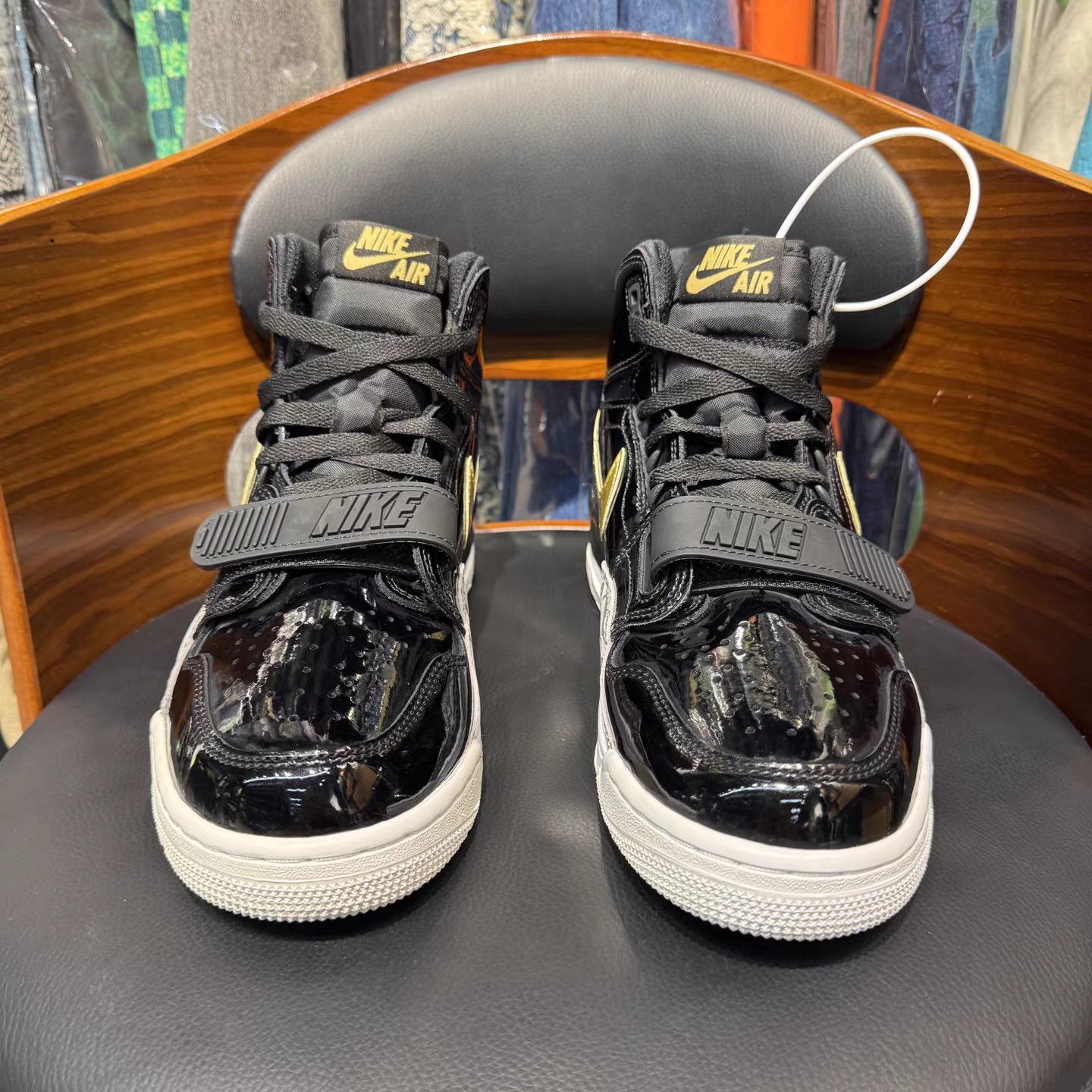 Jordan Brand Air Jordan 1 Legacy 312 Basketball Shoes K15 Size US 9.5 / EU 42-43 - 2 Thumbnail