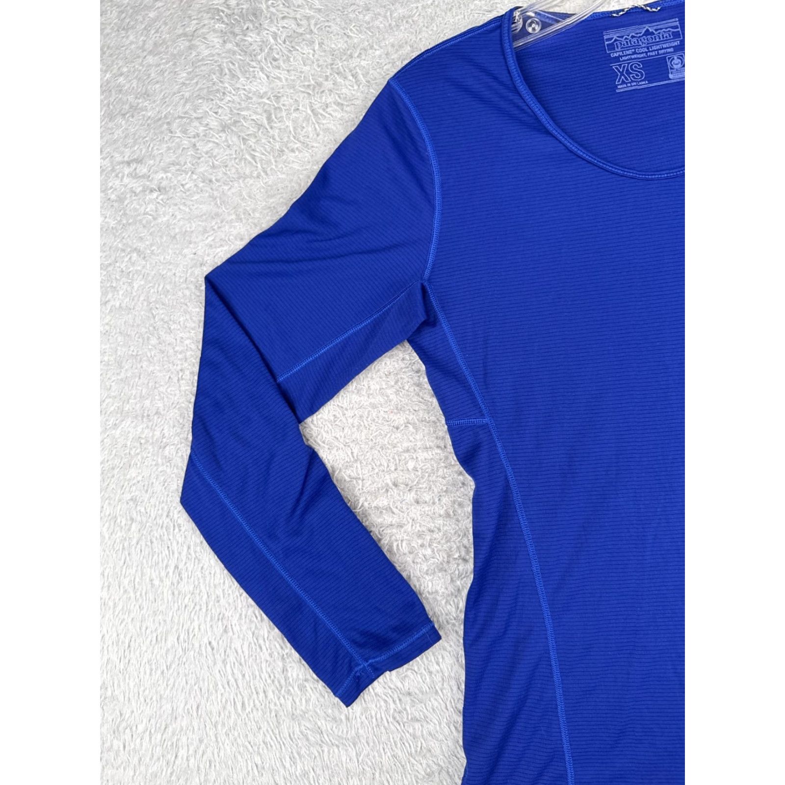 Patagonia Patagonia Shirt XS Women Blue Crew Neck Lightweight Capilene Polyester Jersey Casual T-Shirt XS Women Size XS / US 0-2 / IT 36-38 - 3 Thumbnail