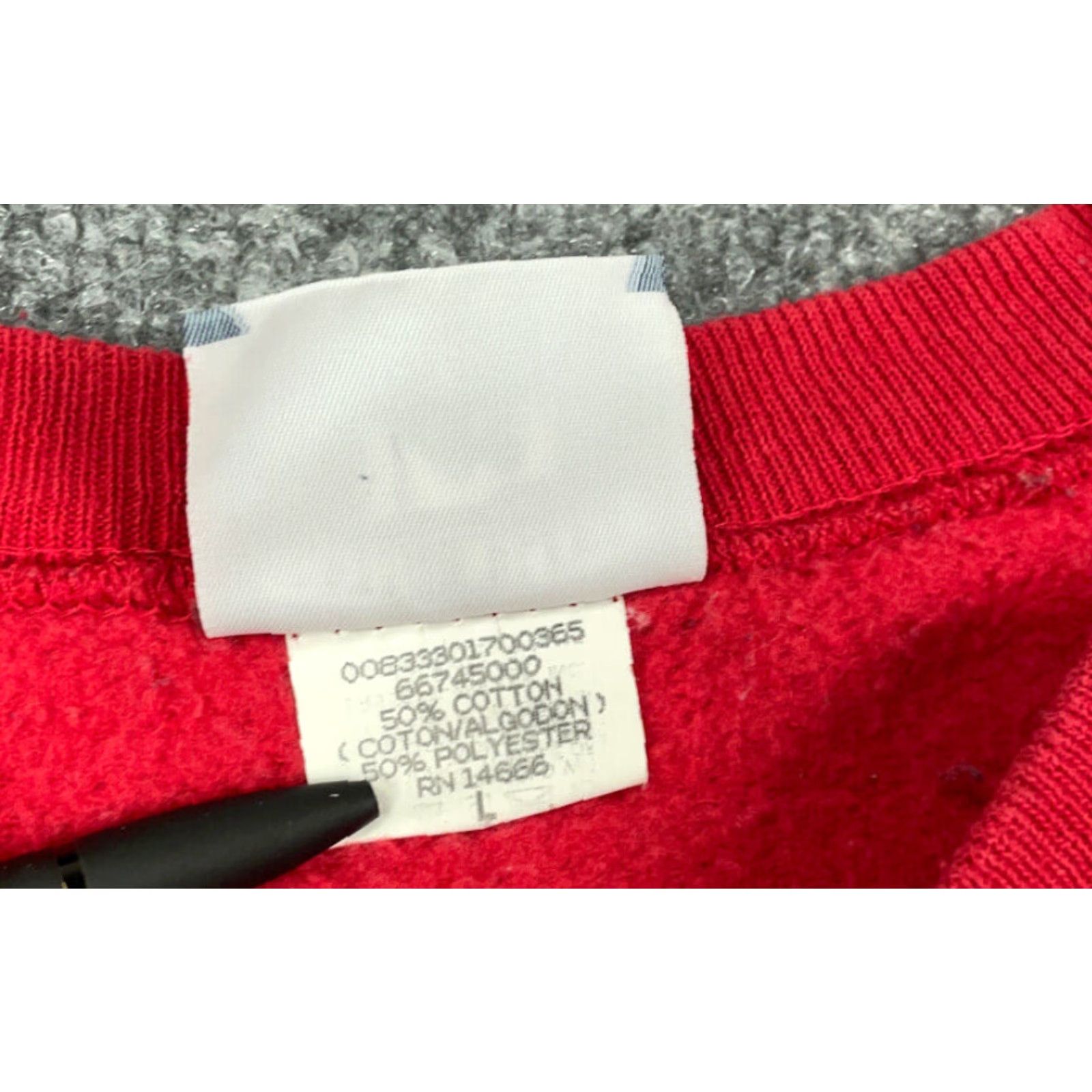 Lee VINTAGE 90s Christmas Jesus Is Born Sweatshirt Red Lee Crewneck Pullover Adult Large Womens Sweatshirt Size L / US 10 / IT 46 - 6 Thumbnail