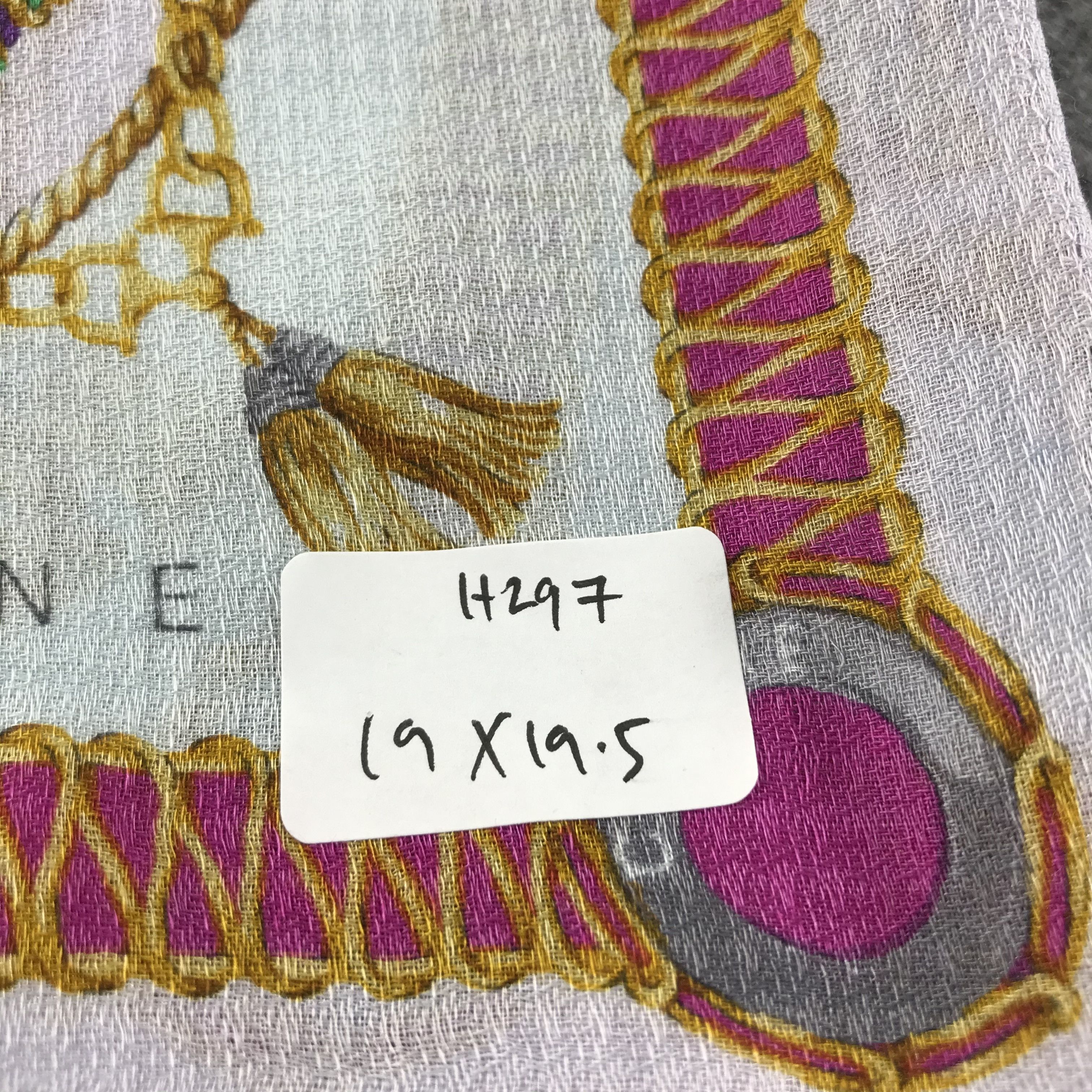 Vintage Celine Handkerchief Neckerchief Bandana H297 Size ONE SIZE - 8 Thumbnail