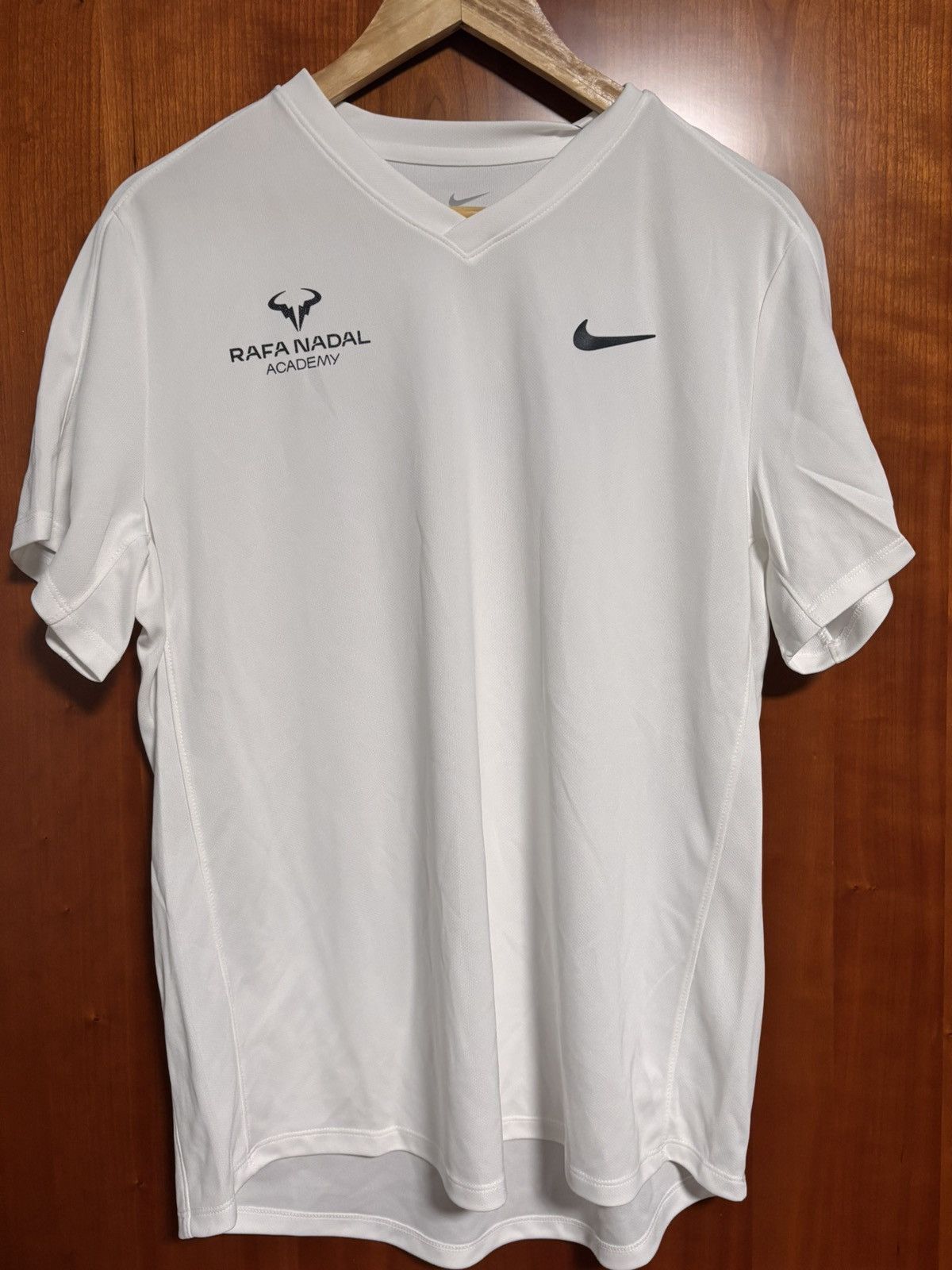 Nike T-Shirt Nike Rafa Nadal (New with tag) Size US L / EU 52-54 / 3 - 1 Thumbnail