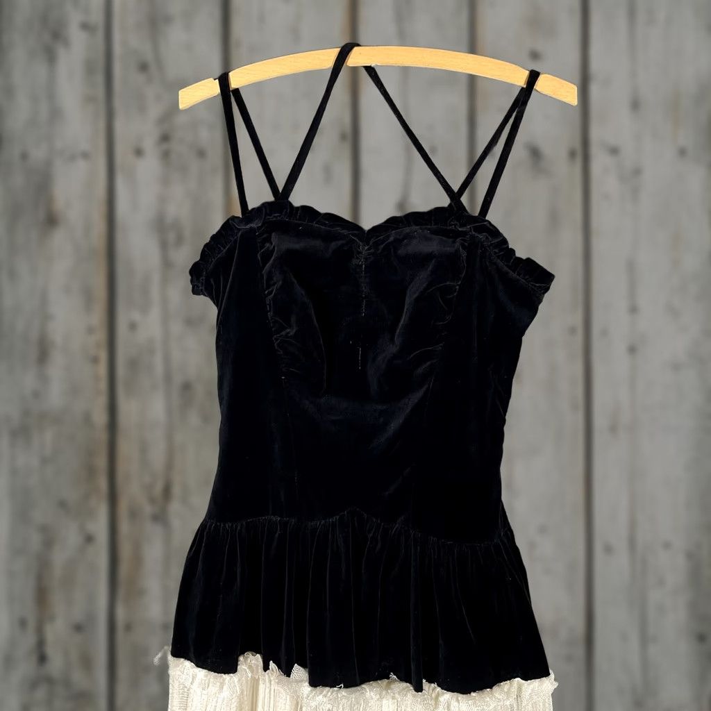 Velvet VINTAGE 50s Black Velvet Tulle Dress Womens Size 13 Prom Party Cocktail Netting Ball Gown Eveningwear Black Womens 1950s Size XL / US 12-14 / IT 48-50 - 1 Thumbnail