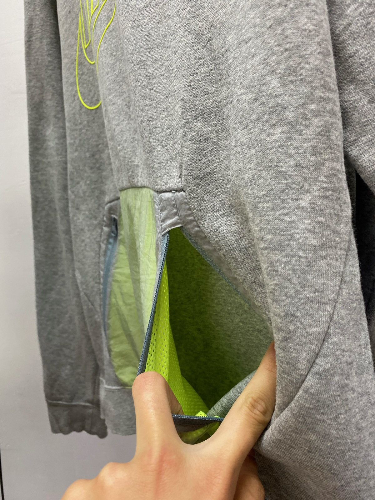 Nike × Vintage Nike Big Logo Crewneck Sweatshirt Pocket Size US L / EU 52-54 / 3 - 7 Thumbnail