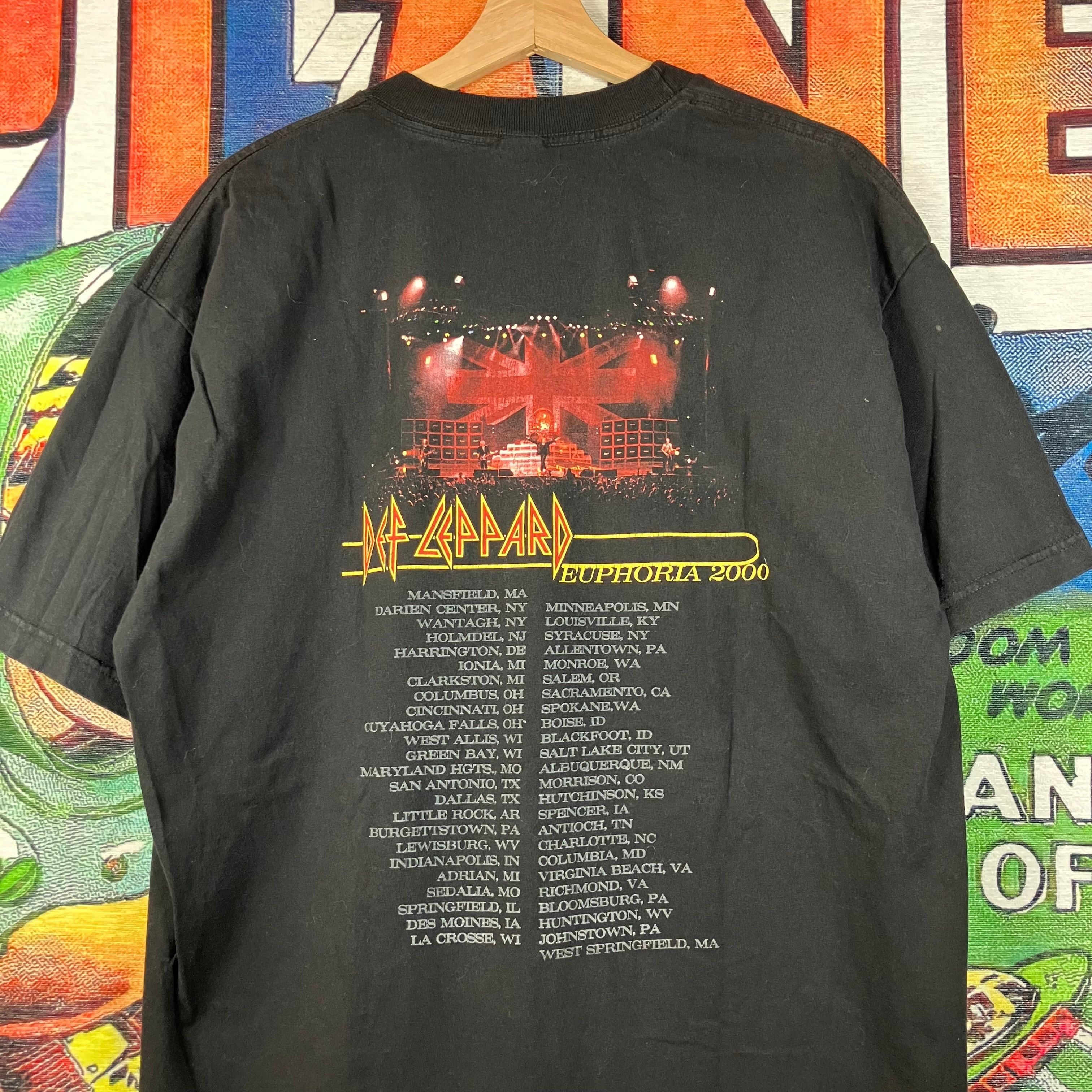 Def Leppard × Vintage Vintage Y2K Def Leppard ‘Euphoria 2000’ Band Tee Size XL Size US XL / EU 56 / 4 - 6 Thumbnail