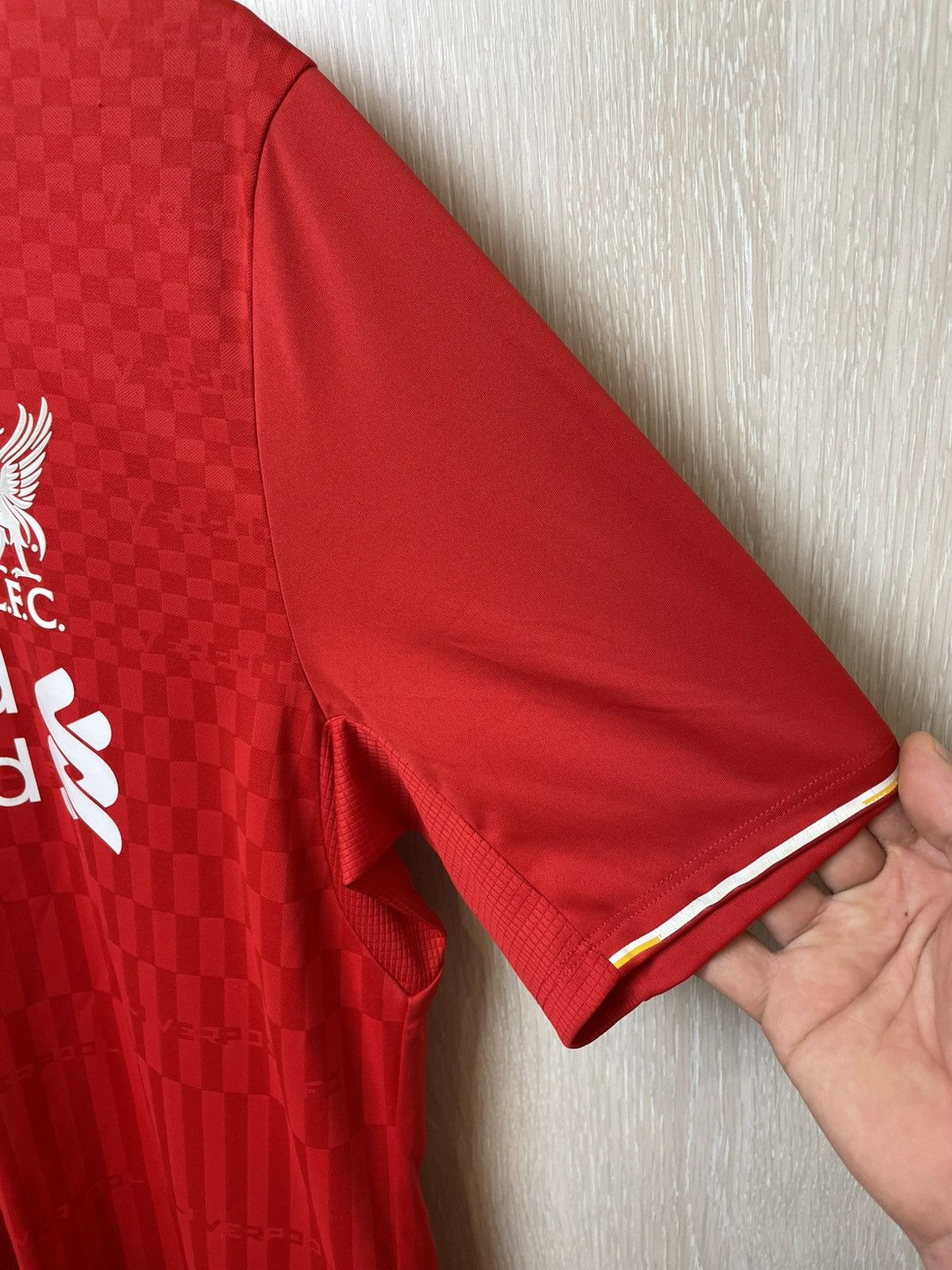New Balance 2015 2016 Liverpool Home New Balance Soccer Jersey Size US M / EU 48-50 / 2 - 5 Thumbnail