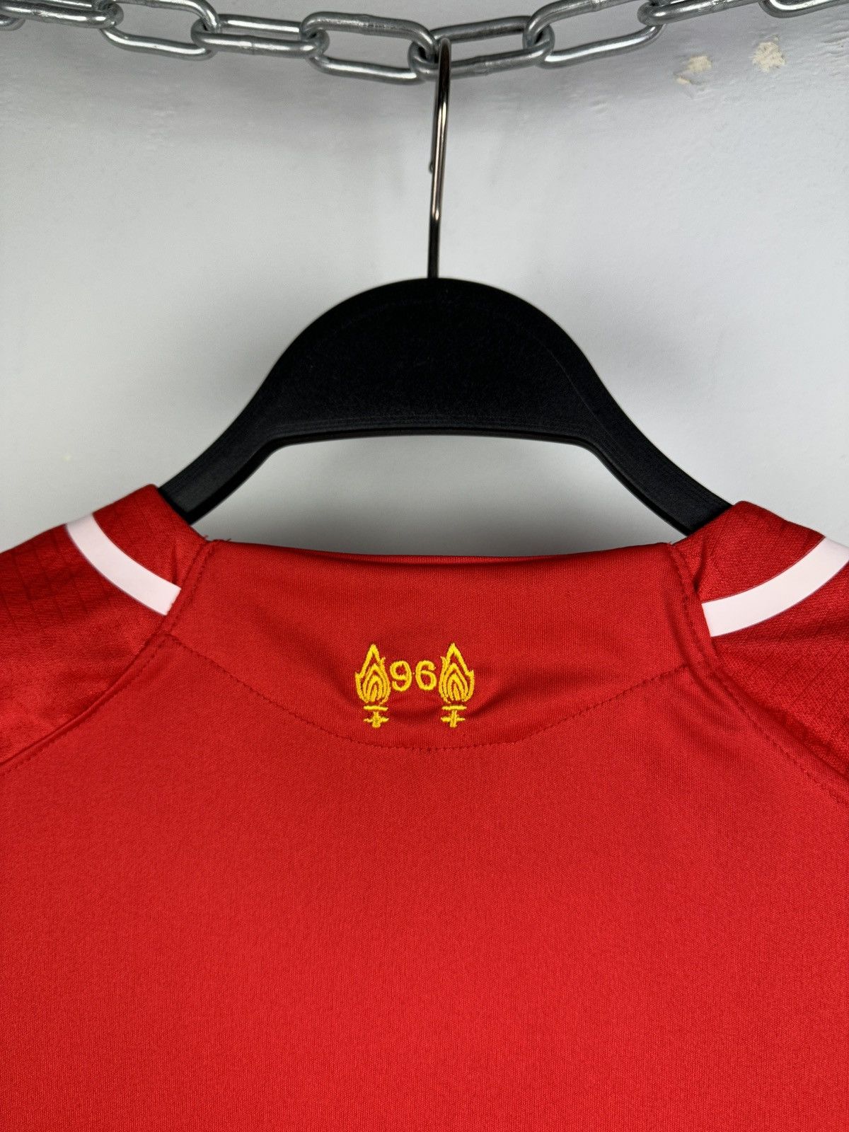 Warrior Warrior Liverpool Home Soccer Jersey Size US L / EU 52-54 / 3 - 13 Thumbnail