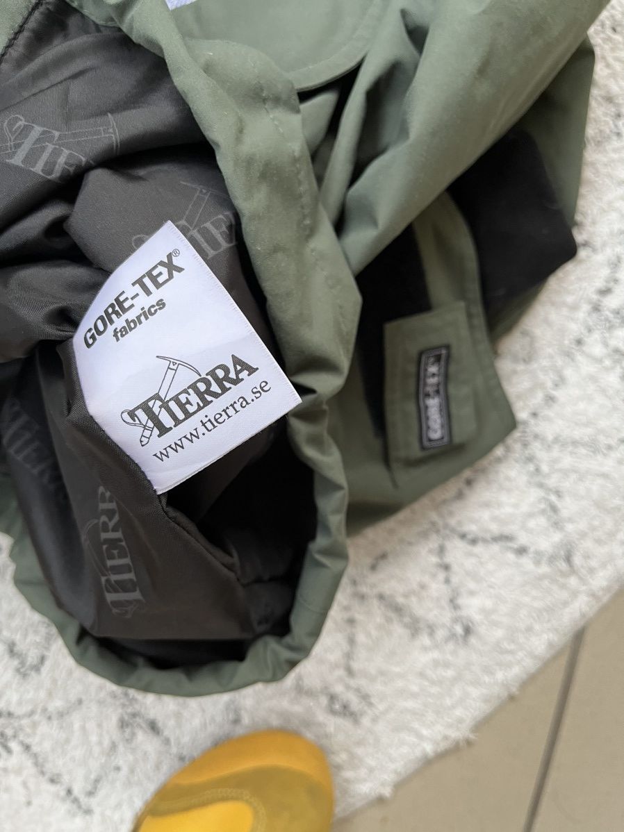 Japanese Brand Loop Flyfishing multipocket 🎣 wading jacket fishing sst pfg Size US L / EU 52-54 / 3 - 10 Thumbnail