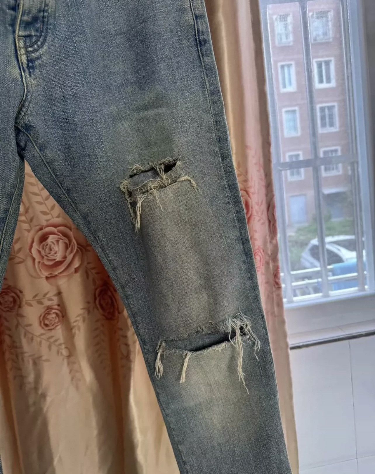 Saint Laurent Paris Saint Laurent Paris 14ss Light Blue Jeans 32 Size US 32 / EU 48 - 7 Thumbnail