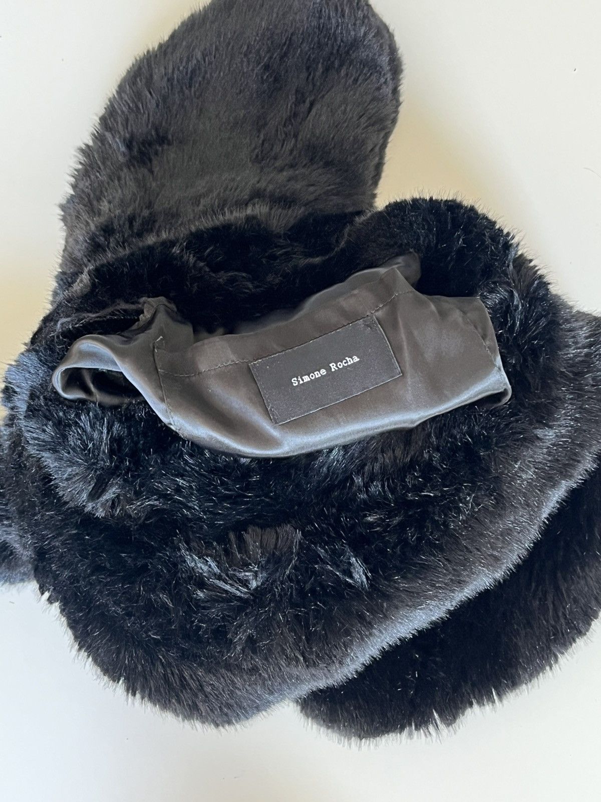 Simone Rocha Simone Rocha Faux Fur Tote Bag with bunny ears Size ONE SIZE - 2 Thumbnail
