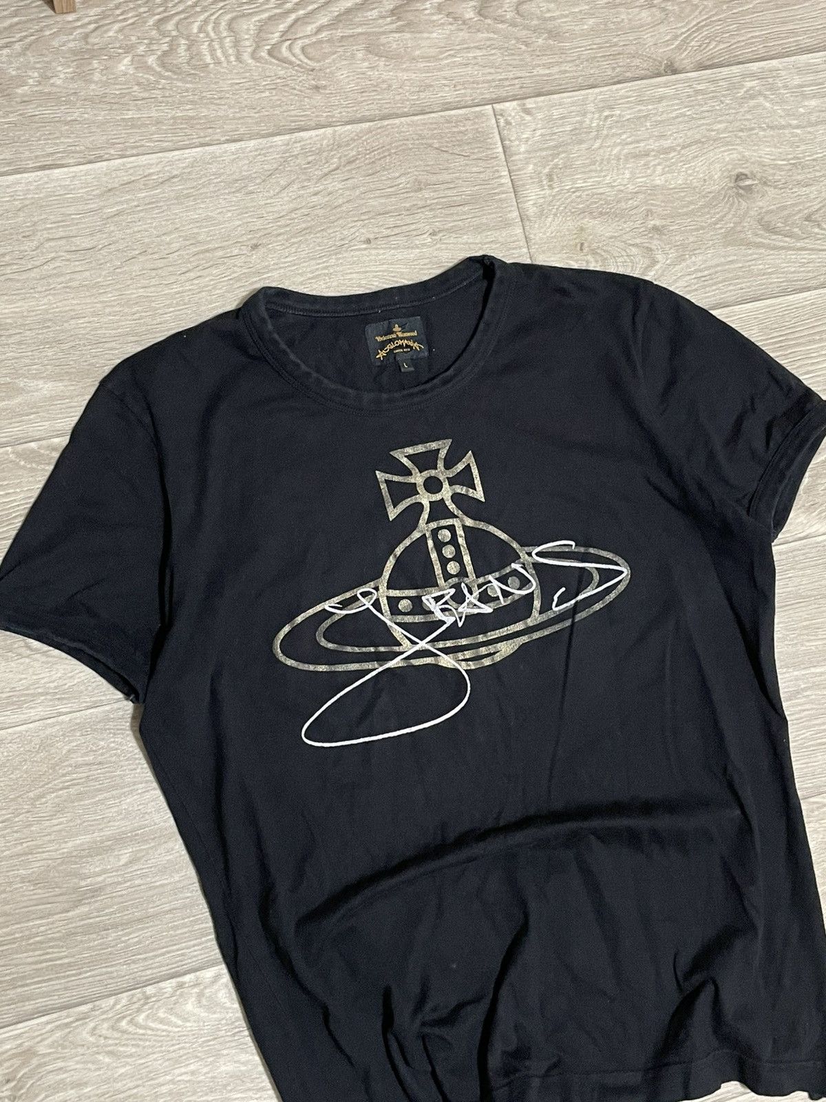 Vintage Vivienne westwood t-shirt big logo Size US L / EU 52-54 / 3 - 2 Thumbnail