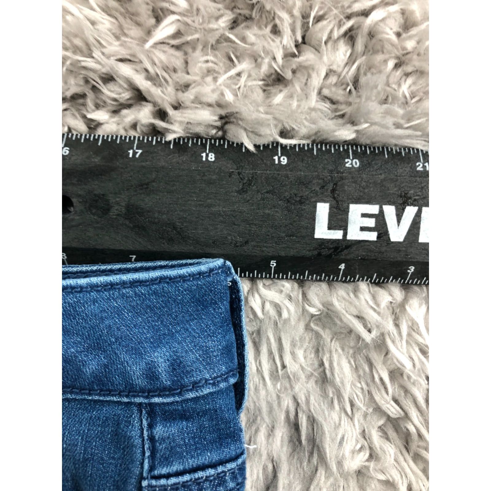Vintage Seven7 Cut-Off Shorts Womens Size 14 Mid Rise Medium Wash Blue Paint Splatter Denim Shorts Casual 14 Womens Boys Girls? Size 36" / US 14 / IT 50 - 2 Thumbnail