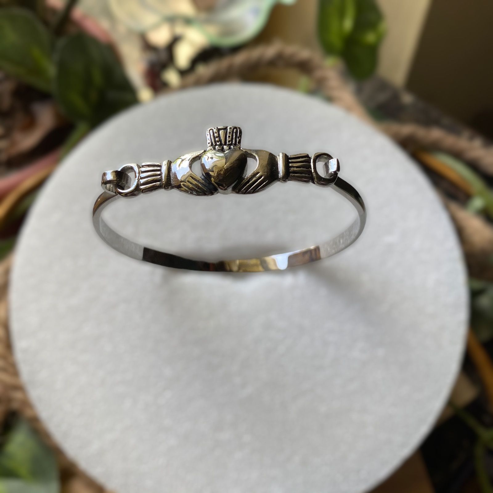 The Unbranded Brand Stainless Steel Claddagh Bracelet-Irish Heart Crown Size ONE SIZE - 1 Thumbnail