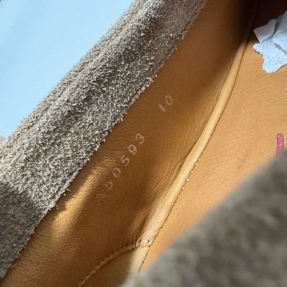 Dolce & Gabbana Dolce & Gabbana DG-Plaque Suede Loafers Brown Men’s UK 10/US Size US 11 / EU 44 - 7 Thumbnail