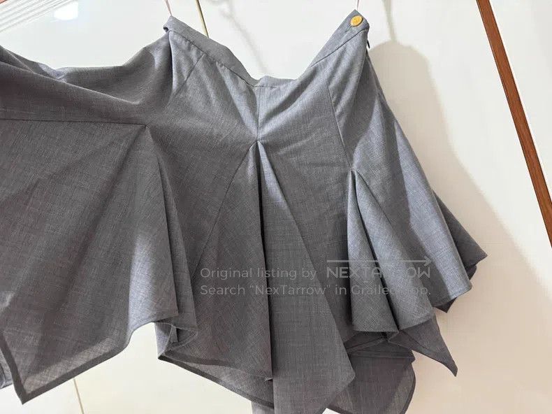 Vivienne Westwood Vivienne Westwood Gray Enamel Button Half Skirt Size 26" / US 2 / IT 38 - 4 Thumbnail