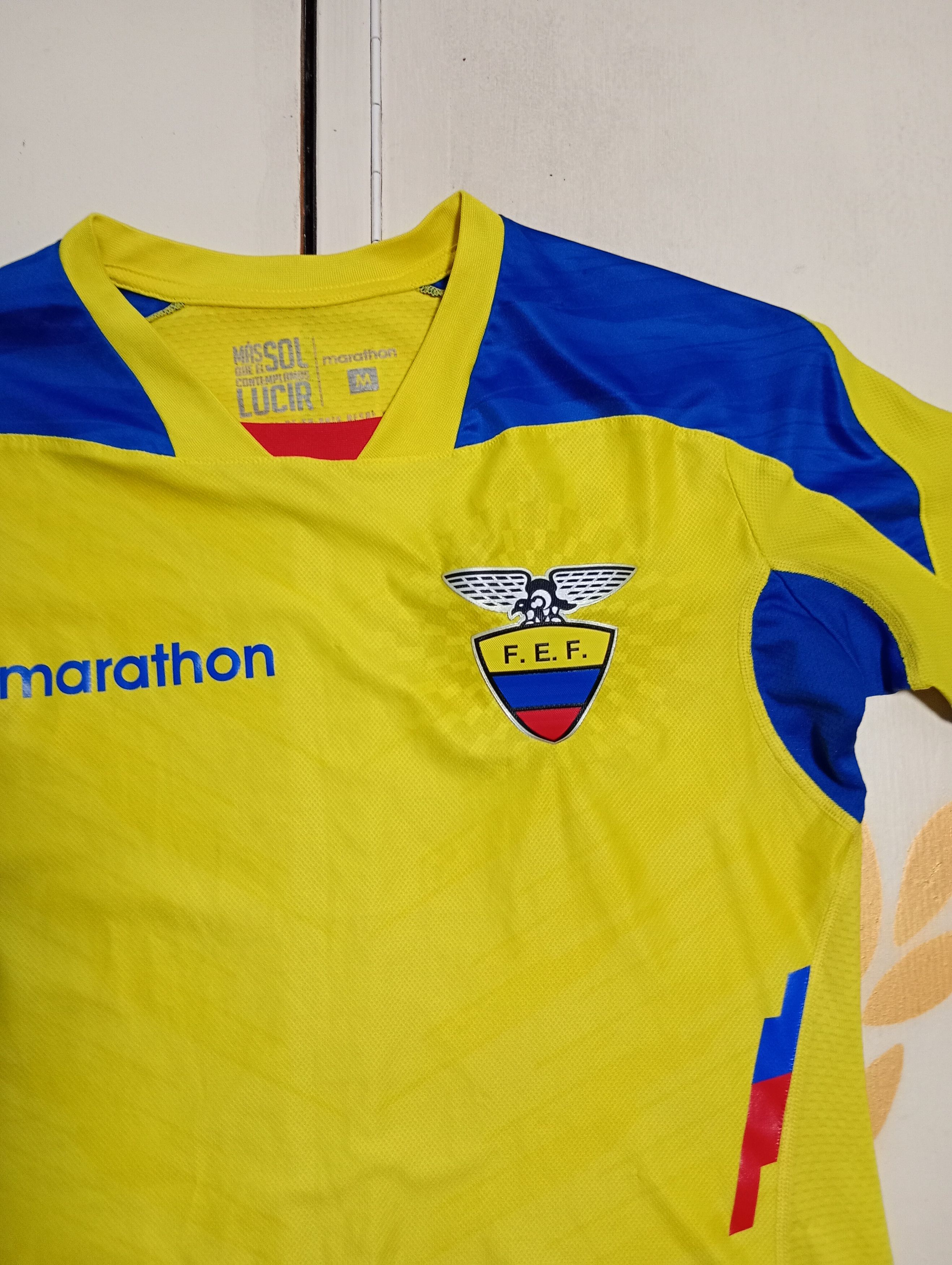 Other Marathon Ecuador Team Jersey 2014-2015 Size US M / EU 48-50 / 2 - 7 Thumbnail