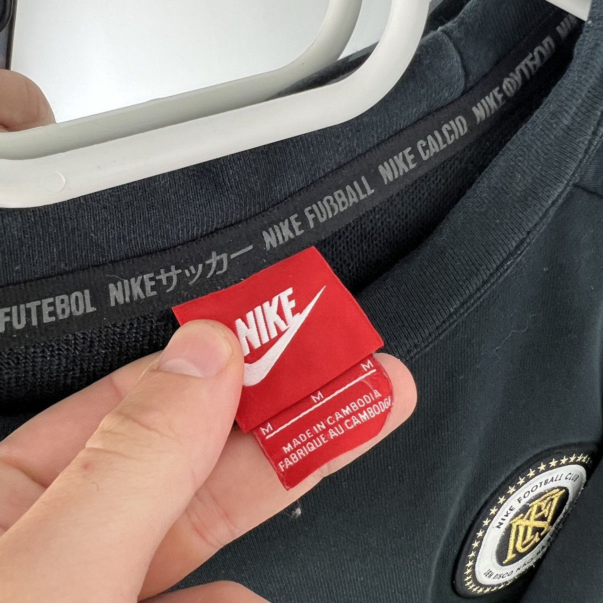 Nike Vintage Y2K Nike Football Sweatshirt Streetwear Style Size US M / EU 48-50 / 2 - 6 Thumbnail