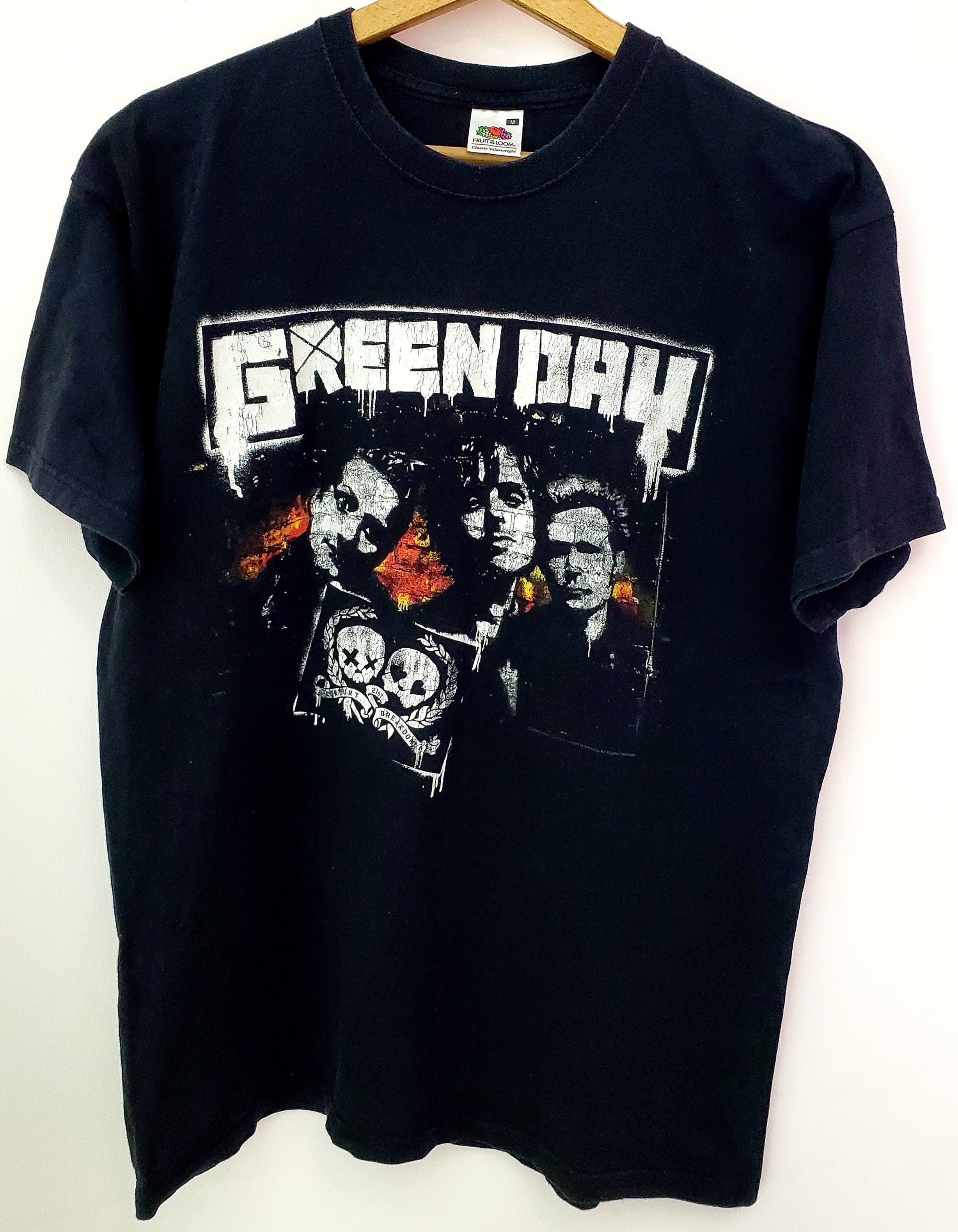 Band Tees Vintage Green Day London Tour T-Shirt size M Size US M / EU 48-50 / 2 - 1 Thumbnail