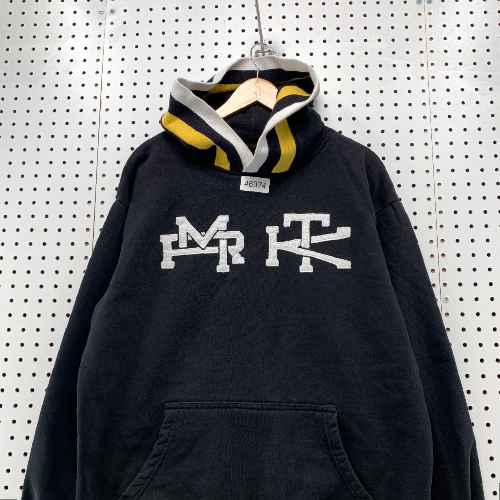 Market Chinatown Market Hoodie Sweatshirt Mens Large Black Yellow Stacked Embroidered Size US L / EU 52-54 / 3 - 4 Thumbnail