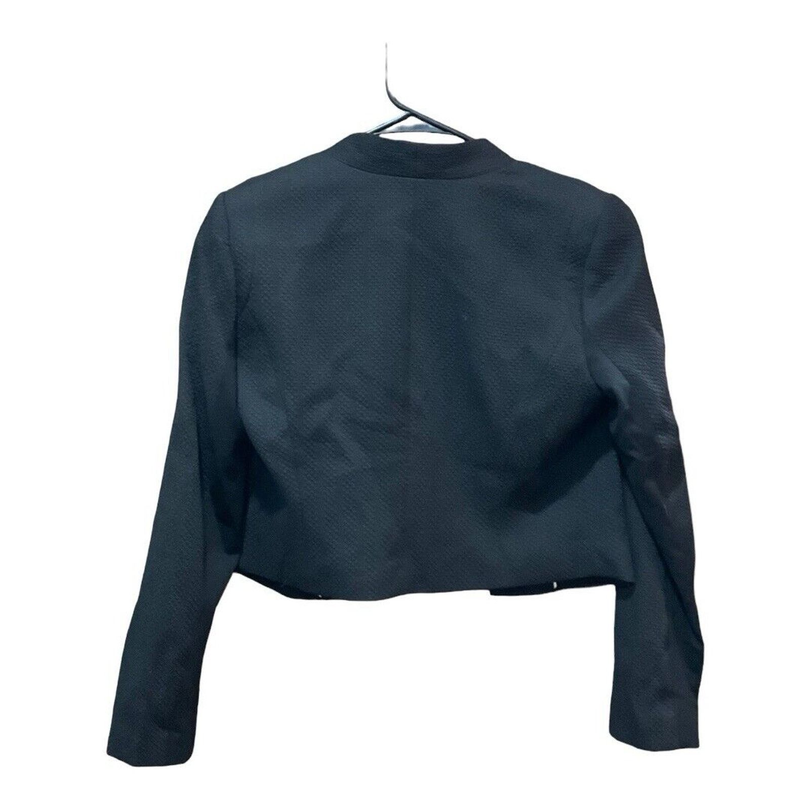 White House Black Market White House Black Market Crop Blazer Size M / US 6-8 / IT 42-44 - 2 Thumbnail