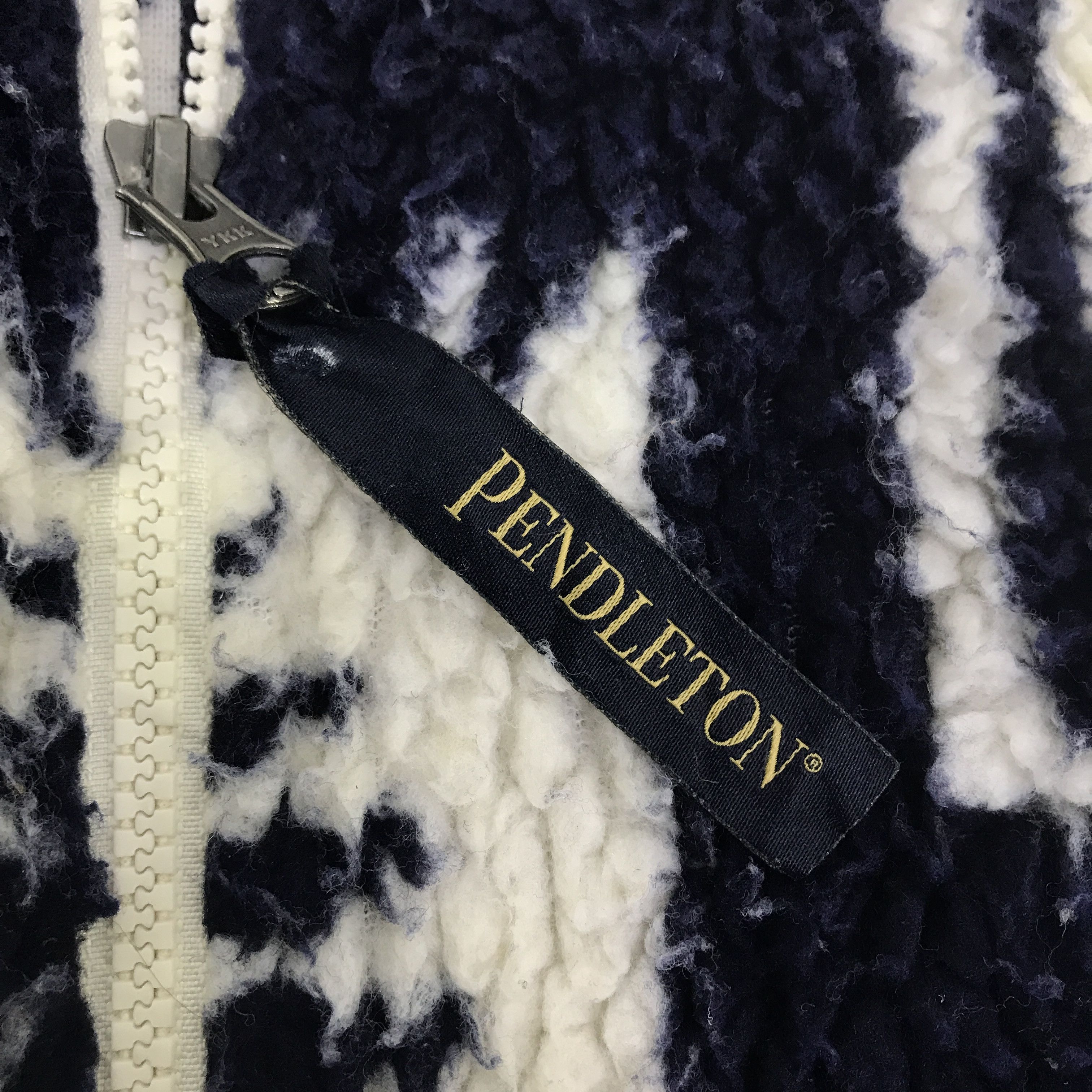 Pendleton pendleton sherpa fleece navajo jacket K85B18 Size US L / EU 52-54 / 3 - 9 Thumbnail