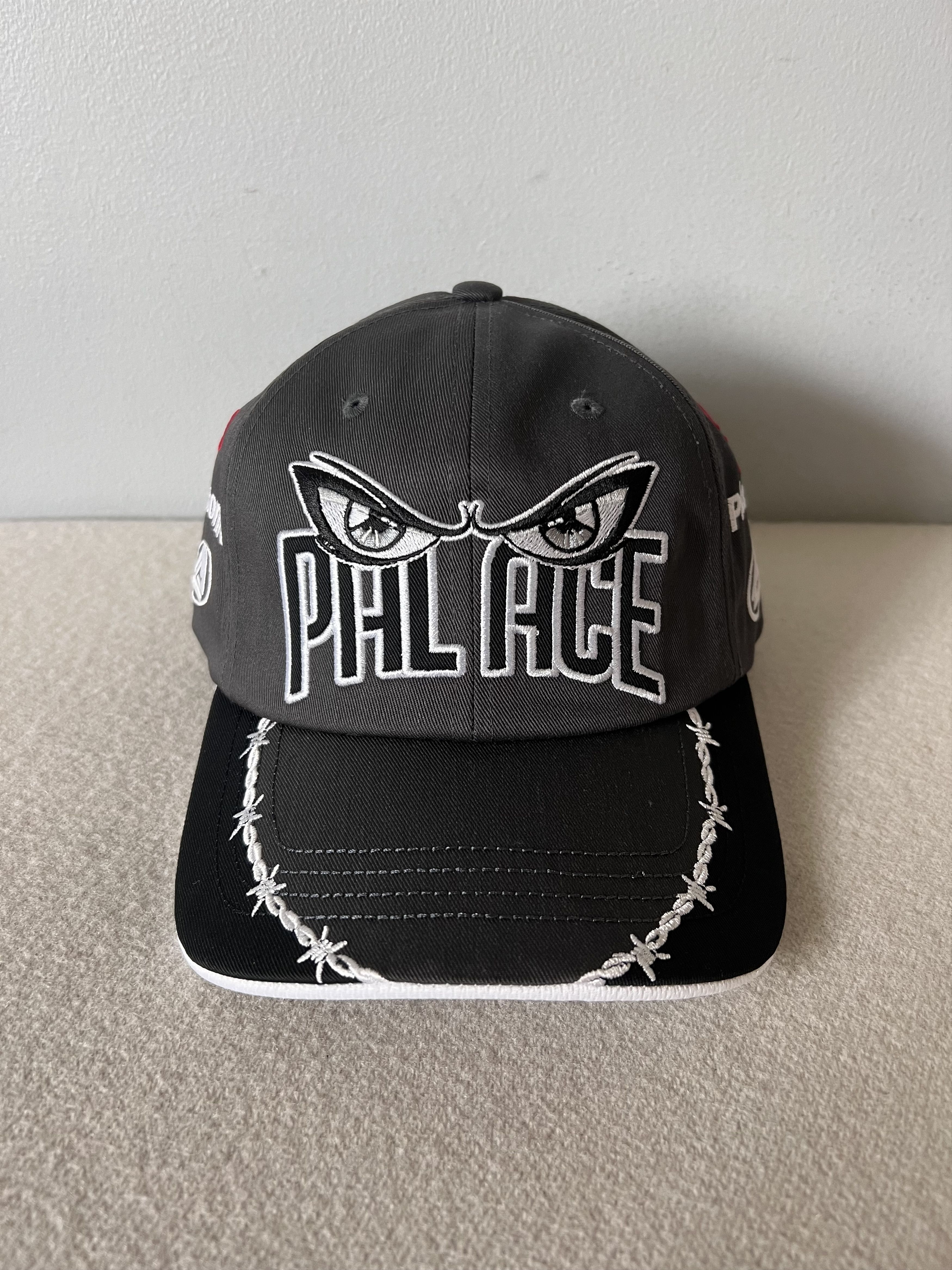 Palace Palace Gym Stronger For Longer Snapback Hat in White
