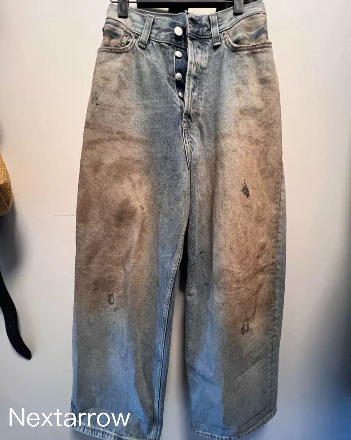 Acne Studios Acne studios Mud stained dirty jeans 2412