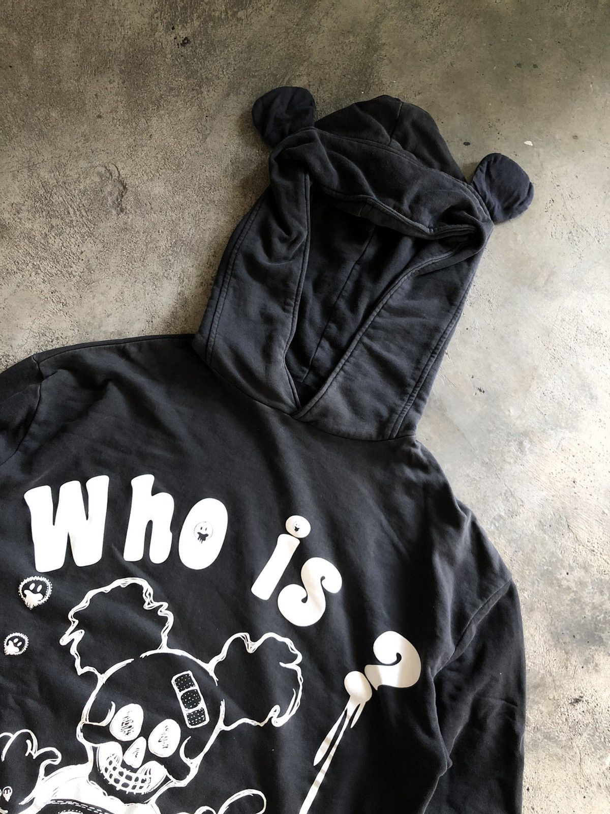 Japanese Brand × Seditionaries JAPANESE GLAD NEWS “WHO IS ROCK AND ROLL ANIMAL” HOODIE Size US L / EU 52-54 / 3 - 6 Thumbnail