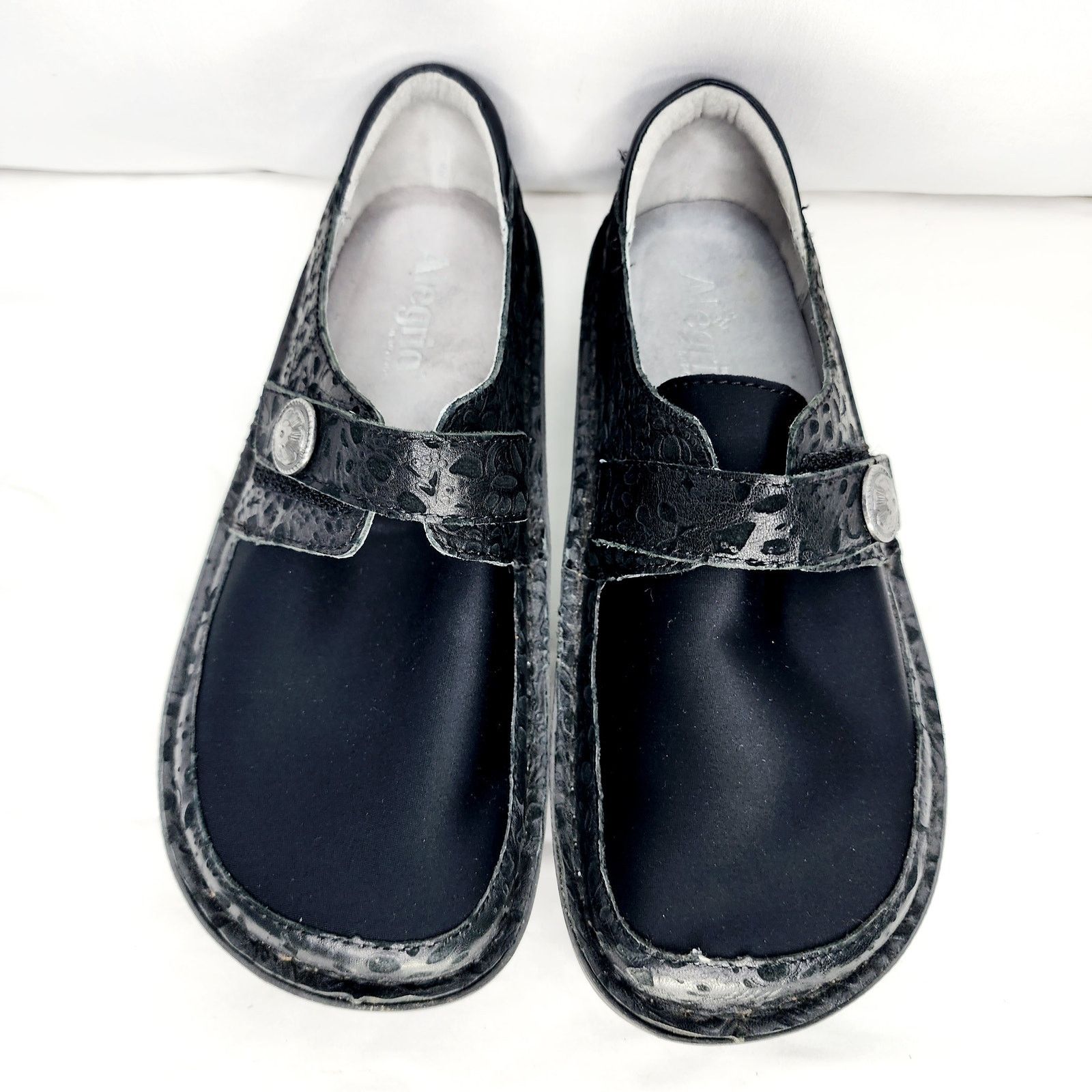 Other Alegria Black Leather Floral Embossed And Neoprene Shoes Size US 9 / IT 39 - 3 Thumbnail