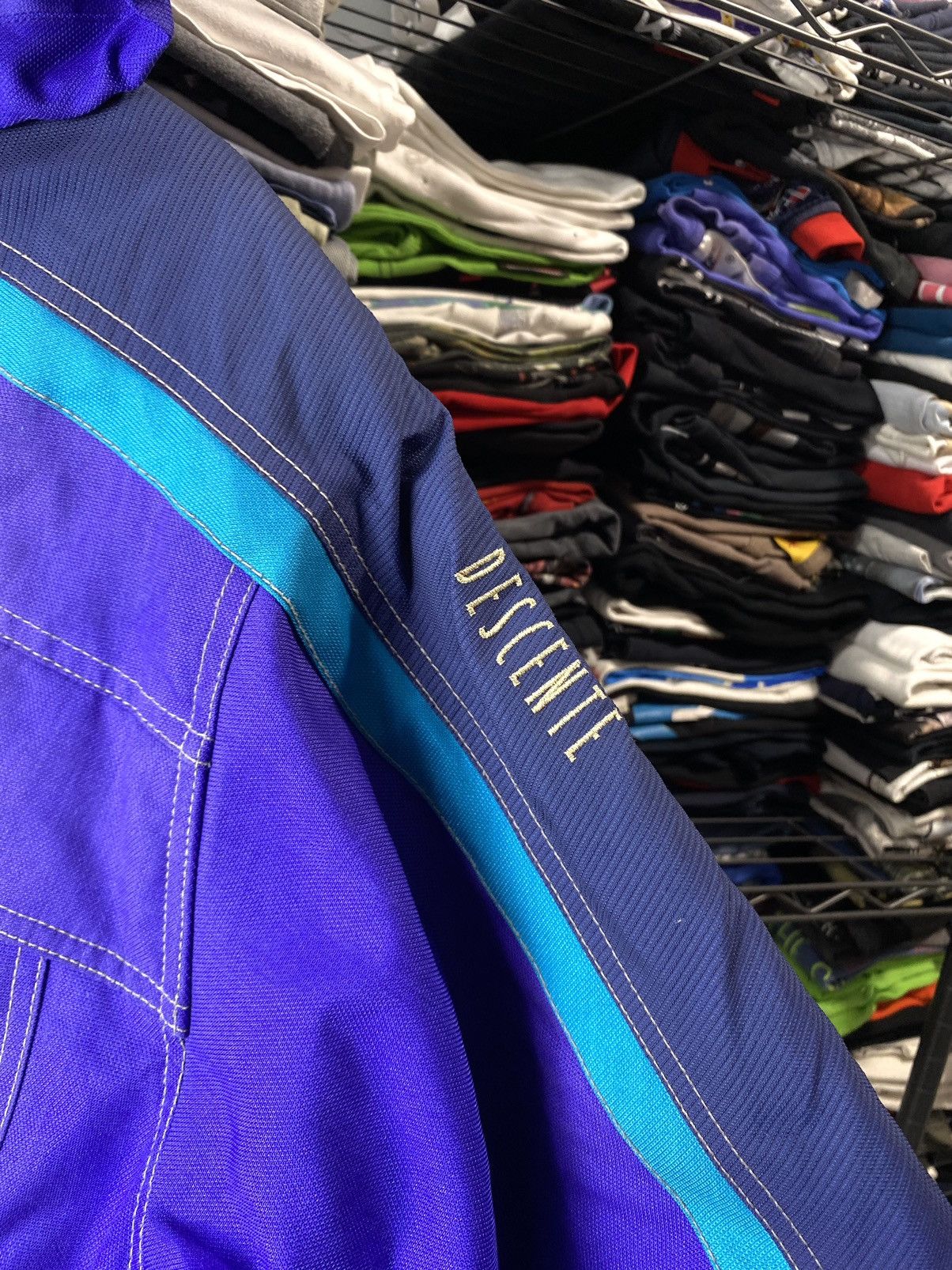 Descente Vintage 1990’s Descente Ski Winter Jacket Gradient Sun Faded Size US M / EU 48-50 / 2 - 11 Thumbnail