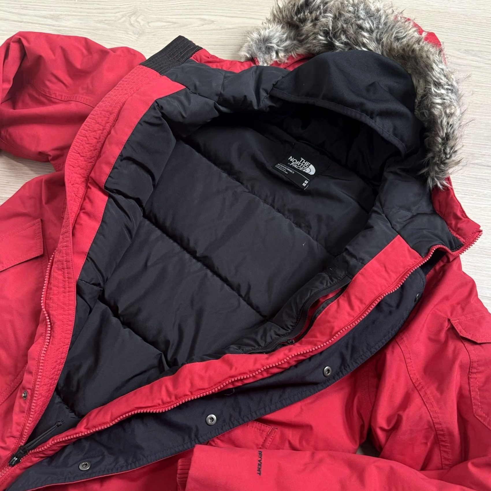 The North Face The North Face Gotham Winter Jacket III Down 550 DryVent Jacket M Nylon Red Size US M / EU 48-50 / 2 - 5 Thumbnail