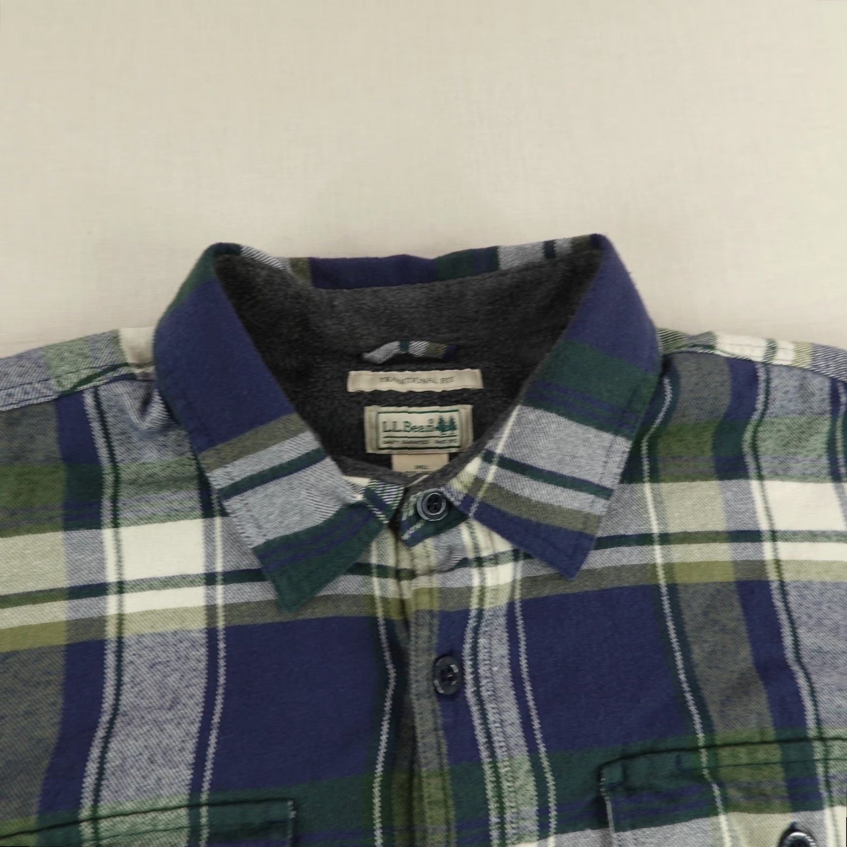 Vintage L.L. Bean Jacket Mens XL Blue Green Plaid Flannel Shacket 3-in-1 Insulated Lined Cotton Polyester Pockets Button Front Casual Workwear Travel Mens Size US XL / EU 56 / 4 - 2 Thumbnail