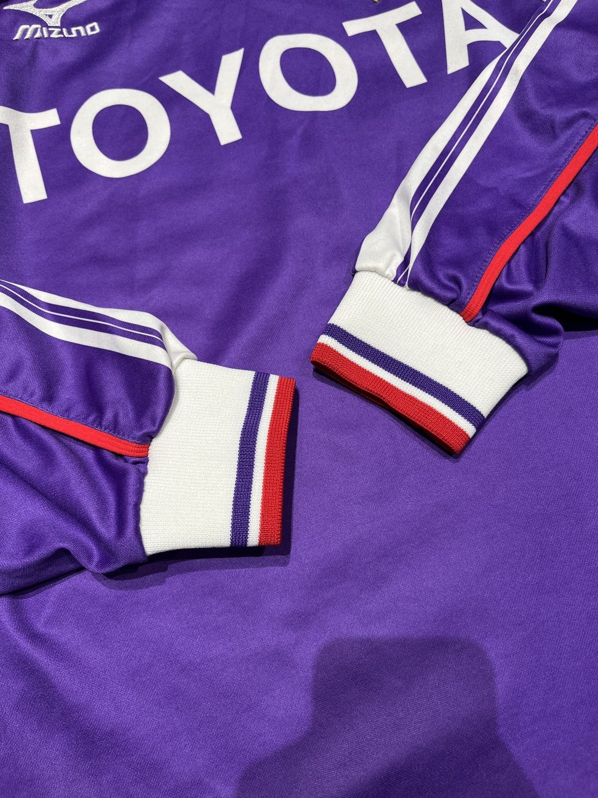 Vintage Rare Vintage Fiorentina 2001-02 Home Kit Long Sleeve Jersey Size US M / EU 48-50 / 2 - 4 Thumbnail