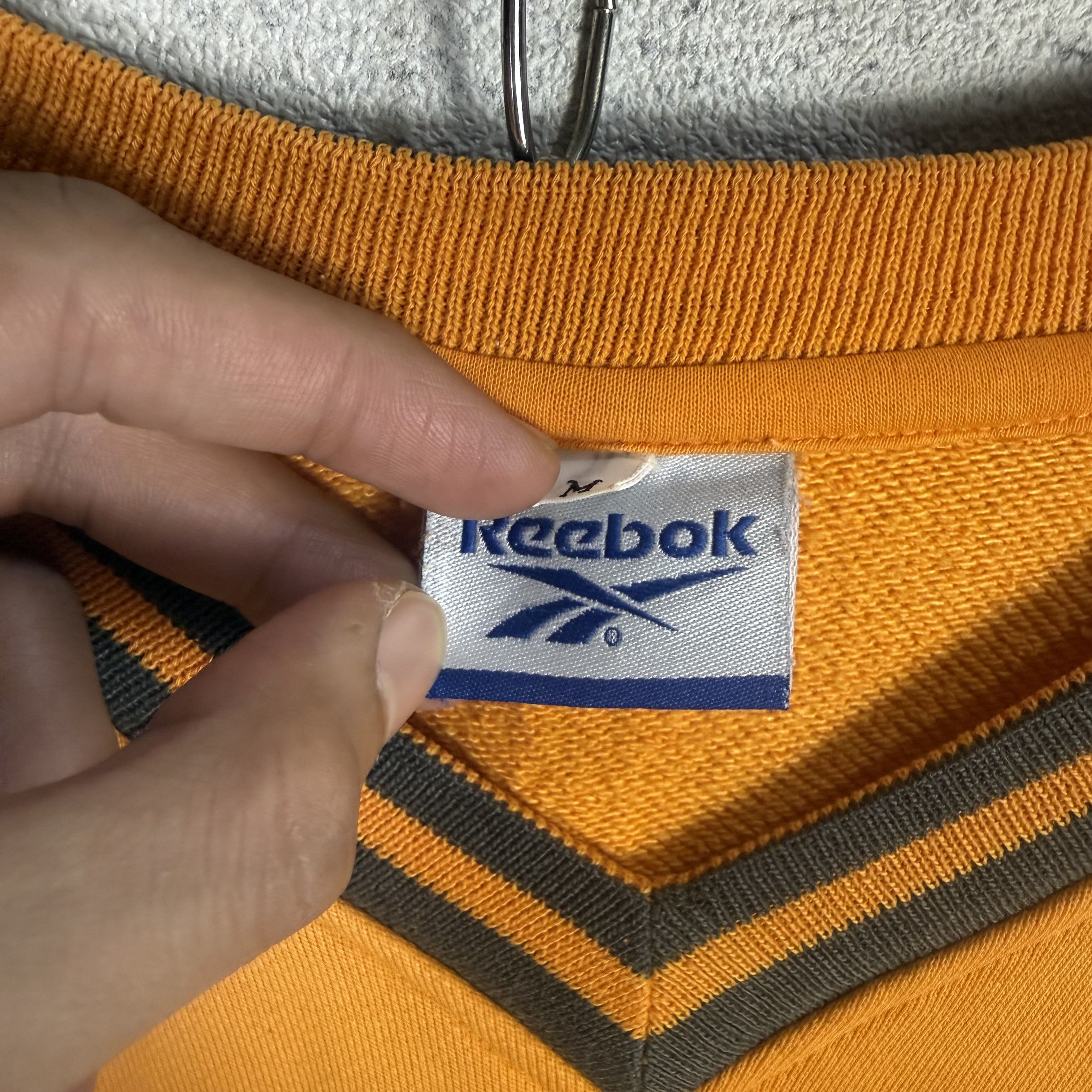 Reebok Vintage Reebok Sweatshirt Crewneck Size US M / EU 48-50 / 2 - 5 Thumbnail