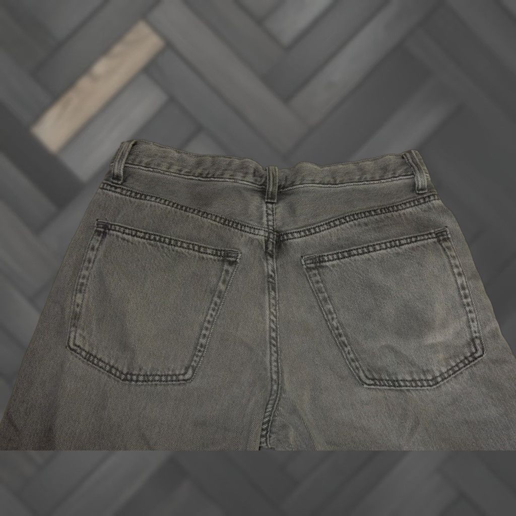 Uniqlo VINTAGE Uniqlo Baggy Jeans Size 26x31 Gray Y2K Mens Size US 26 / EU 42 - 1 Thumbnail