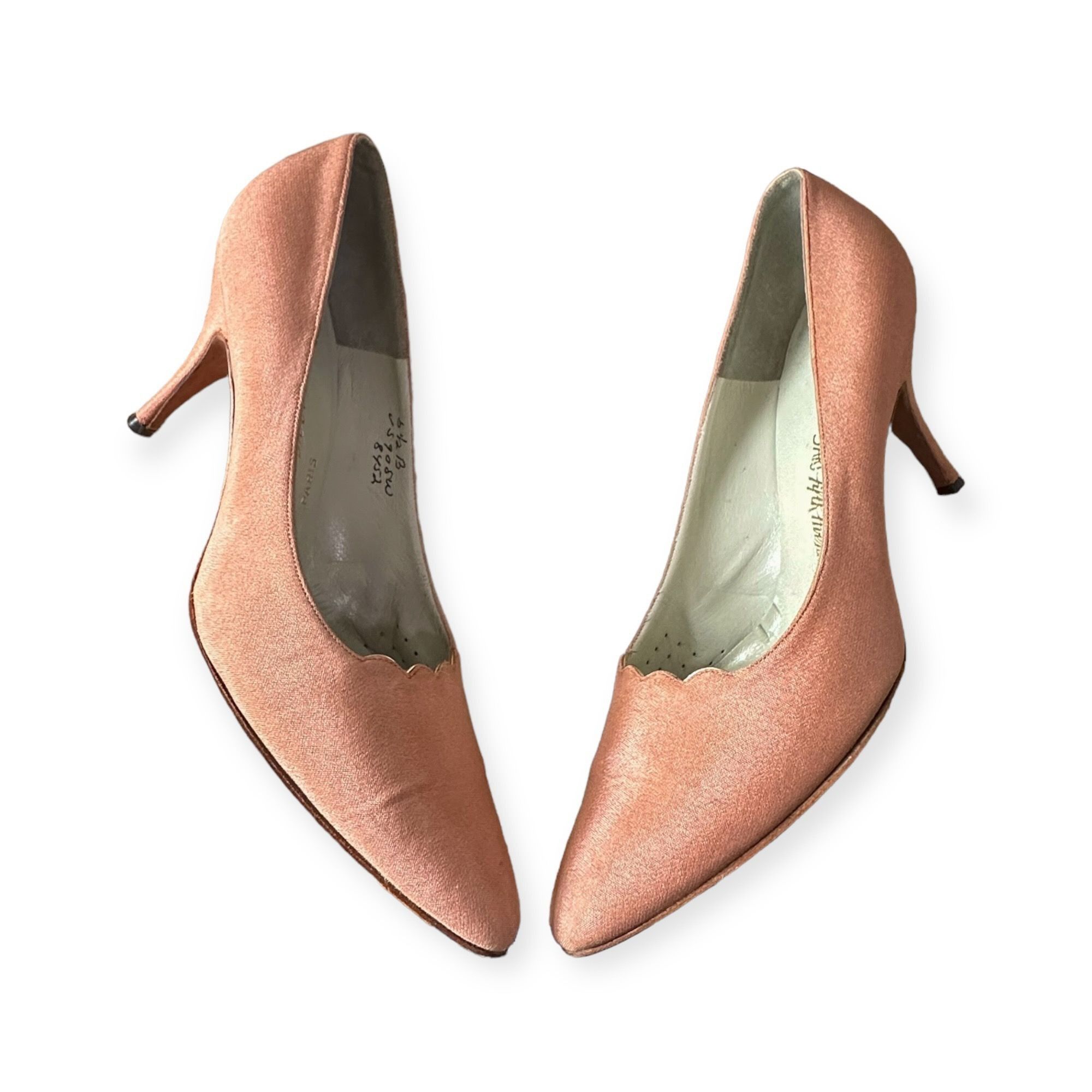 Roger Vivier Roger Vivier Pink Fabric Pumps for Saks 6.5B, 1960s Size US 6.5 / IT 36.5 - 6 Thumbnail