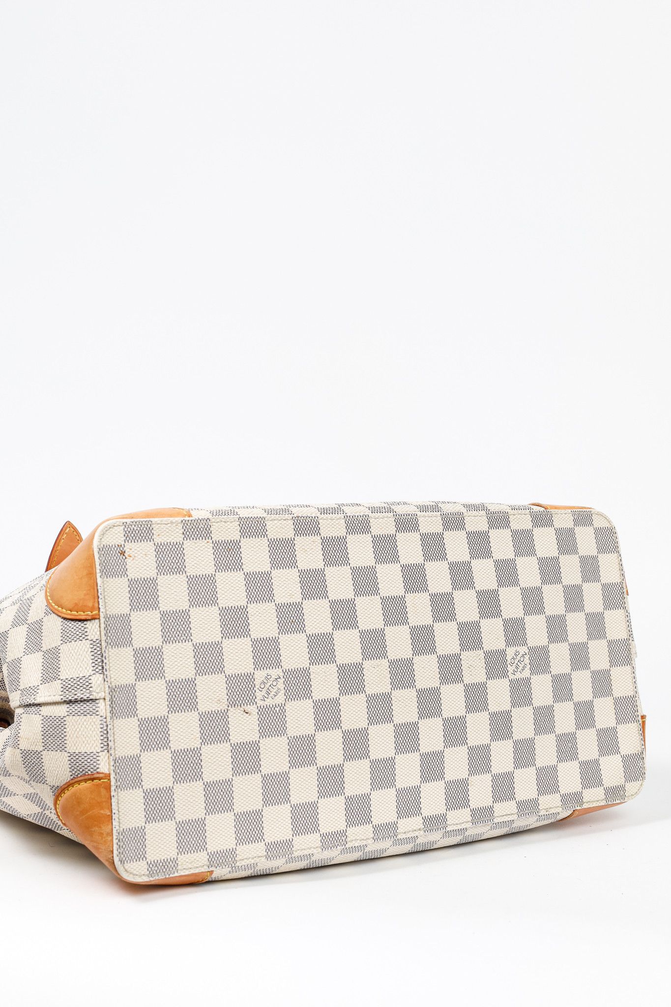 Louis Vuitton Louis Vuitton Hampstead MM Damier Azur Canvas Tote Size ONE SIZE - 5 Thumbnail