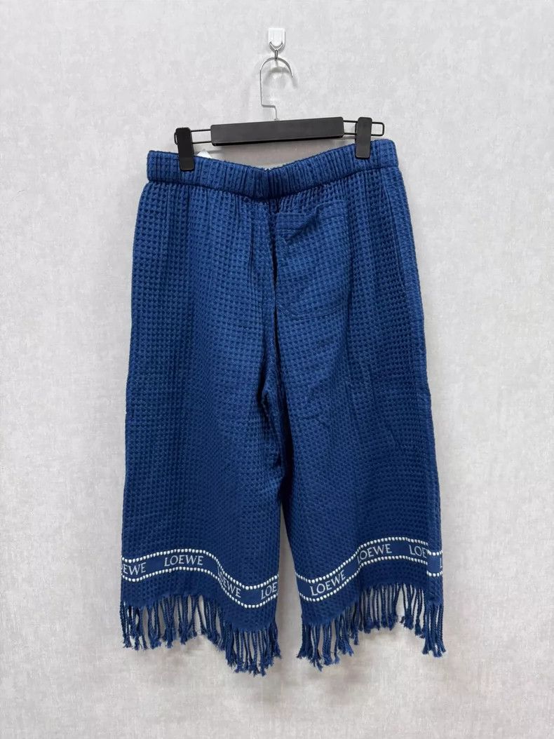 Loewe Loewe size XS Waffle fringe shorts in spring and summer of Size 28" / US 6 / IT 42 - 2 Thumbnail
