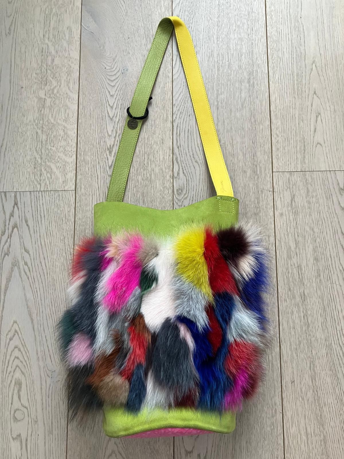 Other Gloriaca Multicolor Fur & Leather Bucket Bag – Unique Piece Size ONE SIZE - 2 Thumbnail