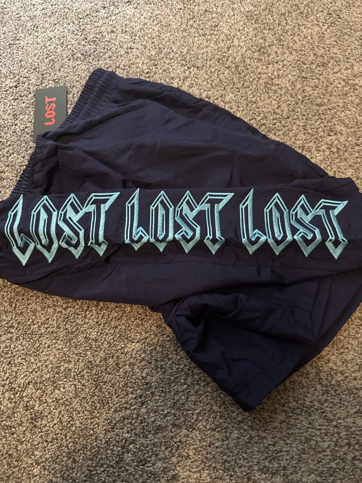 LOST INTRICACY Lost Intricacy shorts -size small - for a steallll Size US 31 - 3 Thumbnail