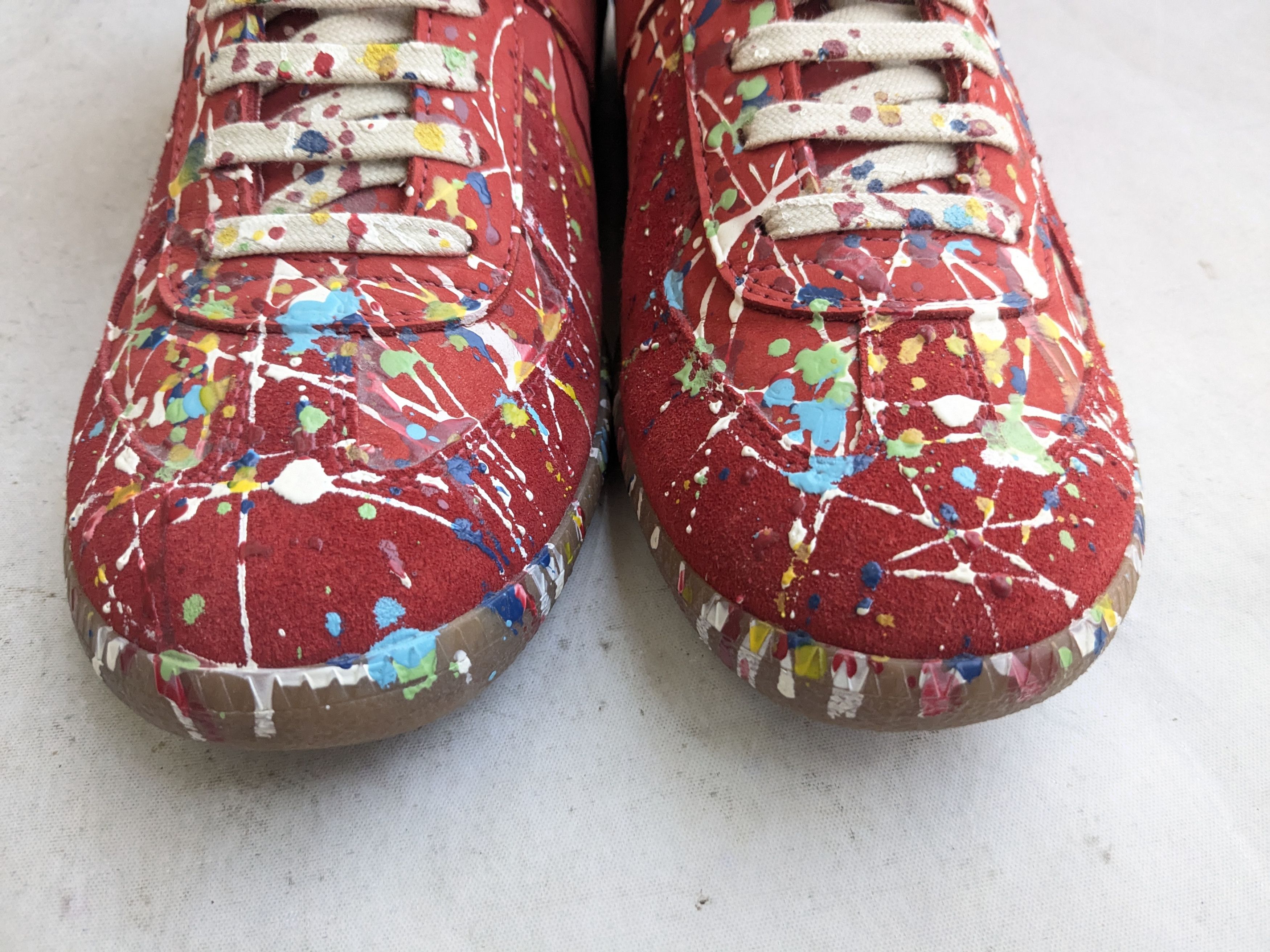 Maison Margiela Maison Margiela GAT Replica Red Paint Splatter 9 42 Size US 9 / EU 42 - 2 Thumbnail