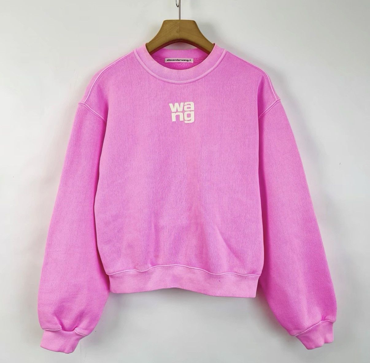 Alexander Wang Alexander Wang Neon Pink Cropped Fleece Sweatshirt K12 Size XS / US 0-2 / IT 36-38 - 1 Thumbnail