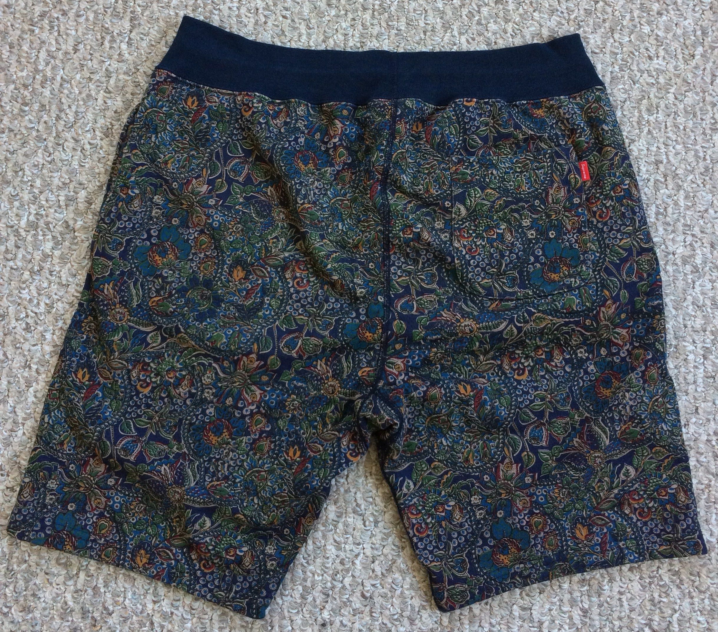 Supreme F/W 2011 Supreme Paisley Sweat Shorts size XL Size US 30 / EU 46 - 2 Thumbnail