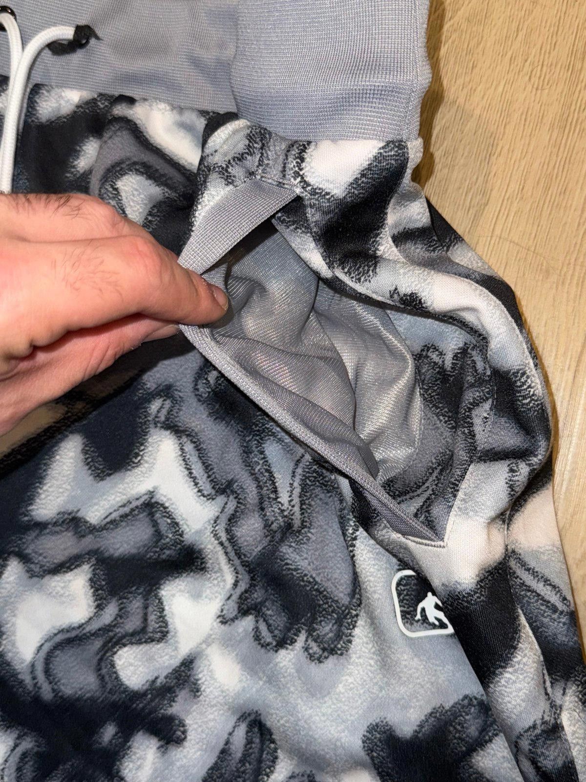 JW Anderson AND1 Cookies and Cream Hoop Shorts Mens LG Y2K Rare 90s 10” Size US 34 / EU 50 - 2 Thumbnail