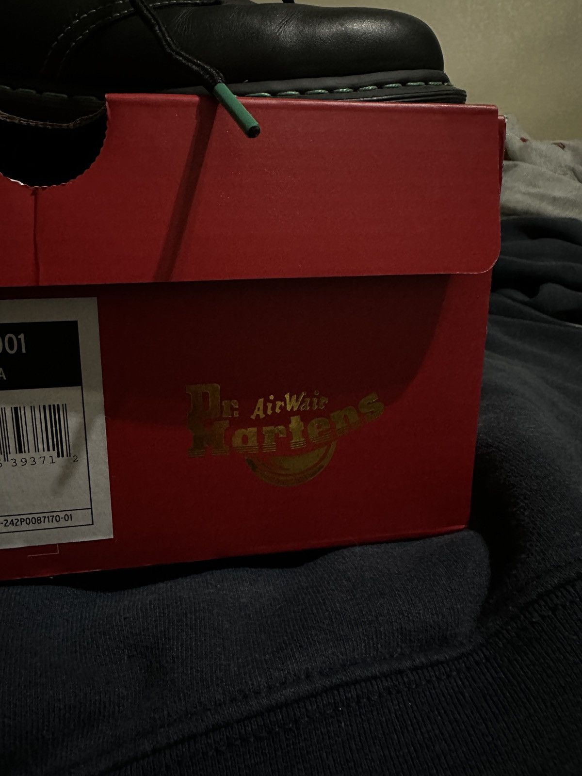 Dr. Martens Dr.Martens CNY LIMITED EDITION Size US 10 / EU 43 - 4 Thumbnail