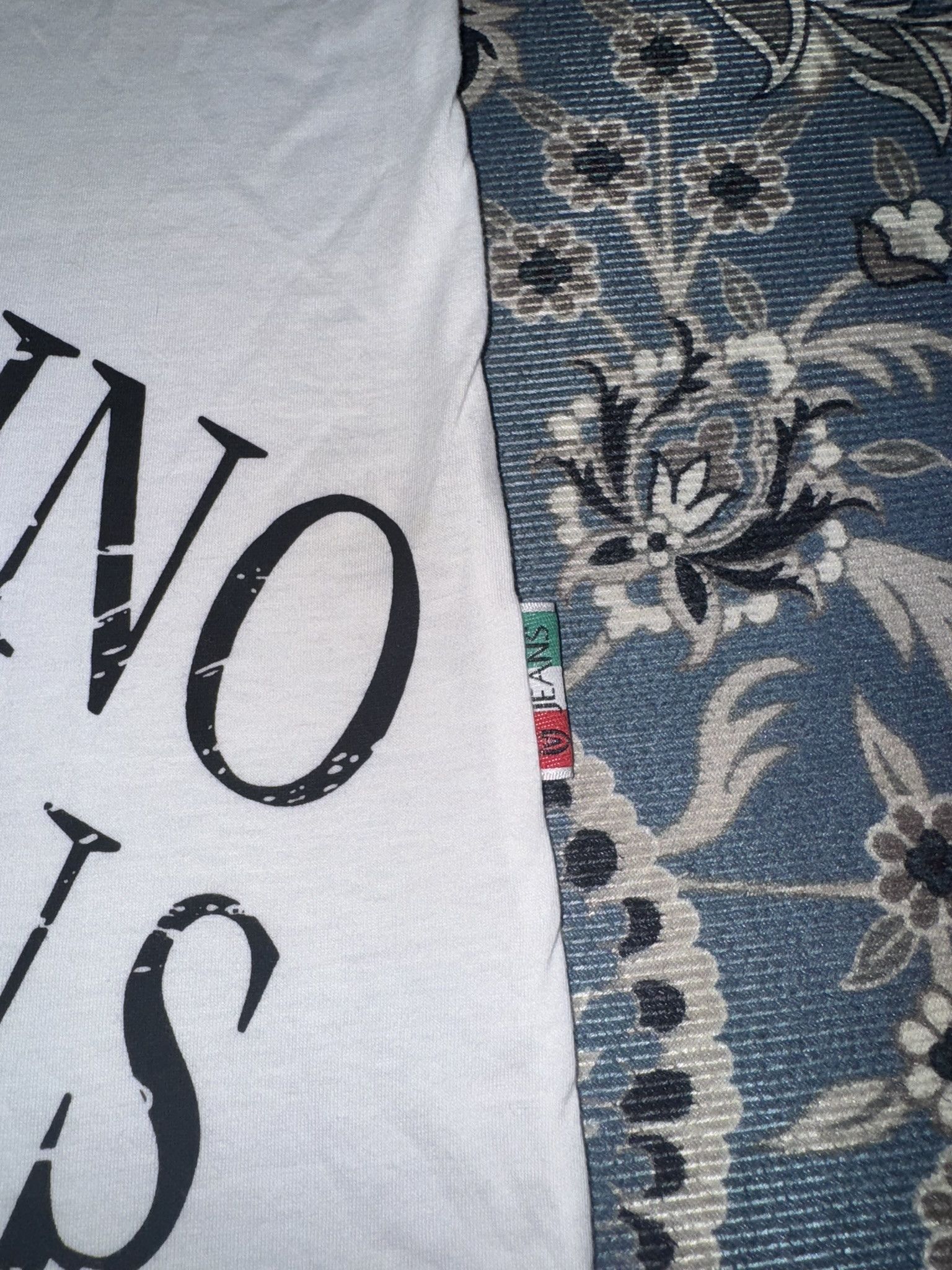 Designer × Valentino Designer Gianni Valentino Spellout Big Screen T shirt Size US M / EU 48-50 / 2 - 3 Thumbnail