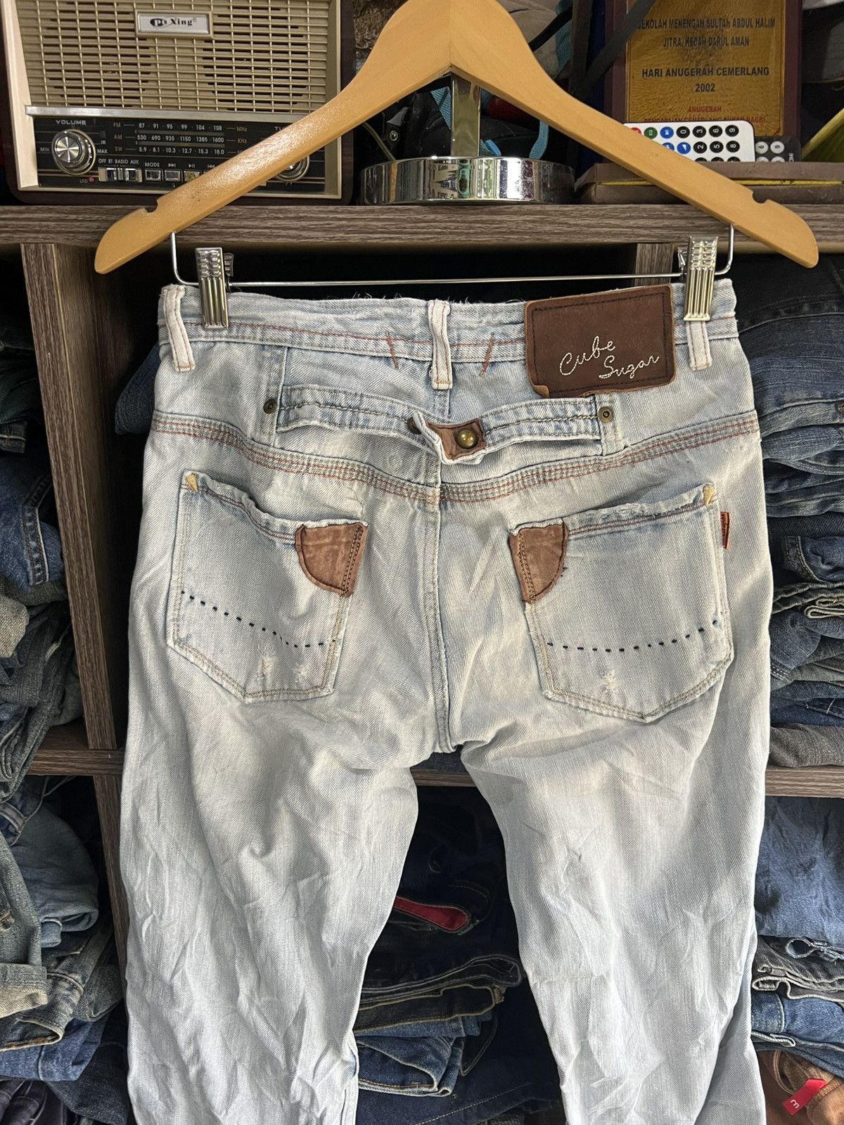 Other 🔥Vintage Cube Sugar Buckle Distressed Denim Size US 29 - 10 Thumbnail